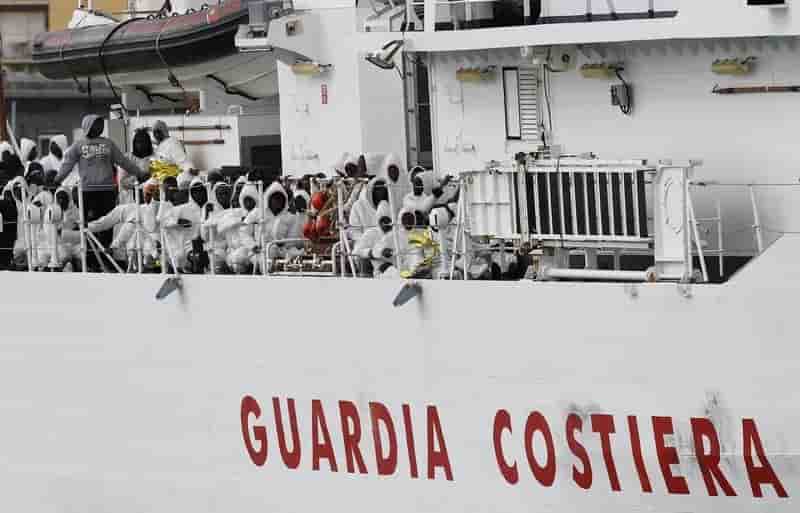 L'italie annonce pres de 3.700 migrants secourus en 24 heures