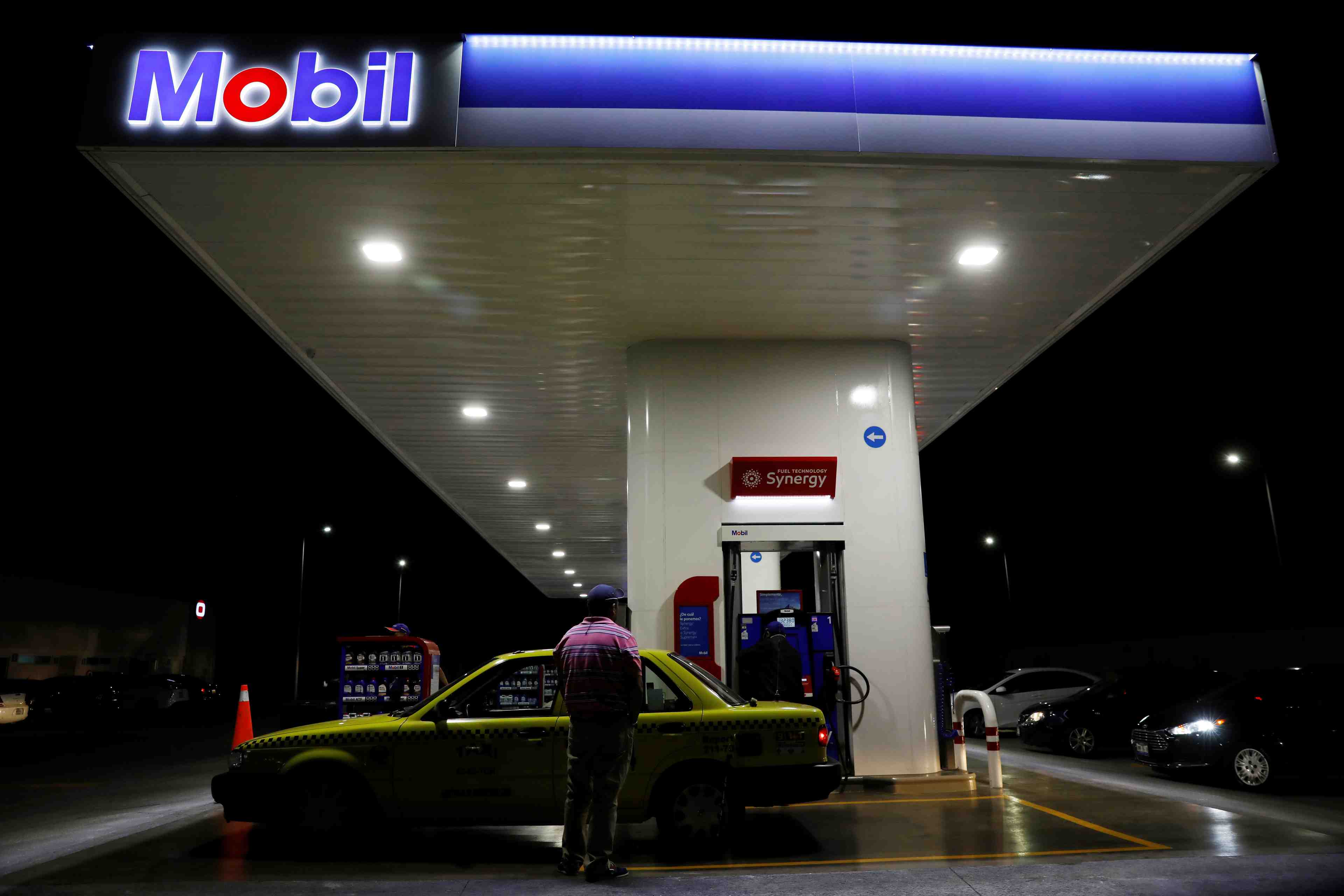 Exxon mobil a suivre a wall street