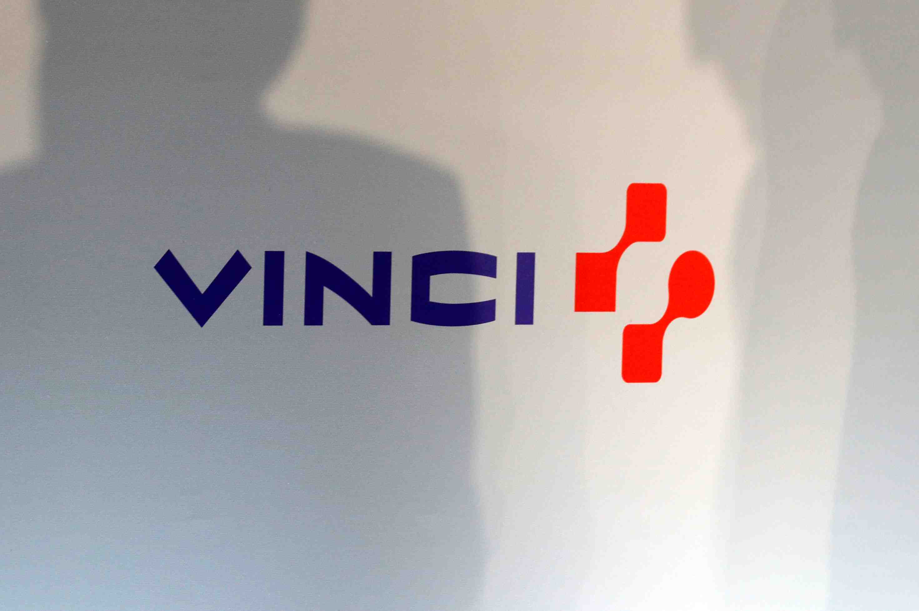 Vinci poursuivra son developpement dans les aeroports, avec ou sans adp
