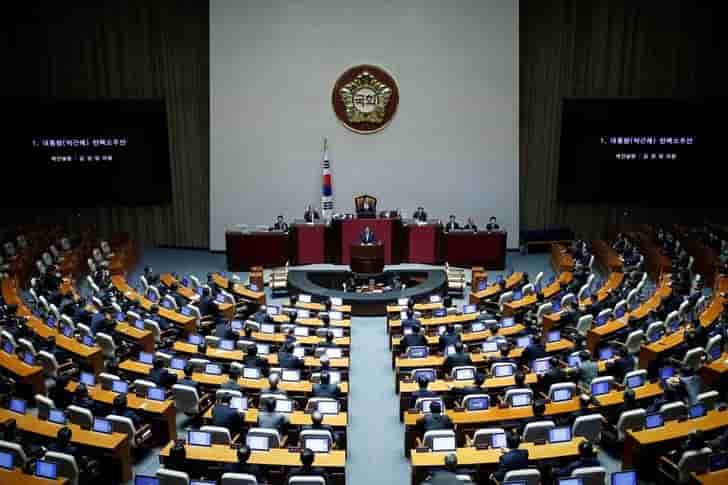 La destitution de la presidente sud-coreen park geun-hye votee par le parlement
