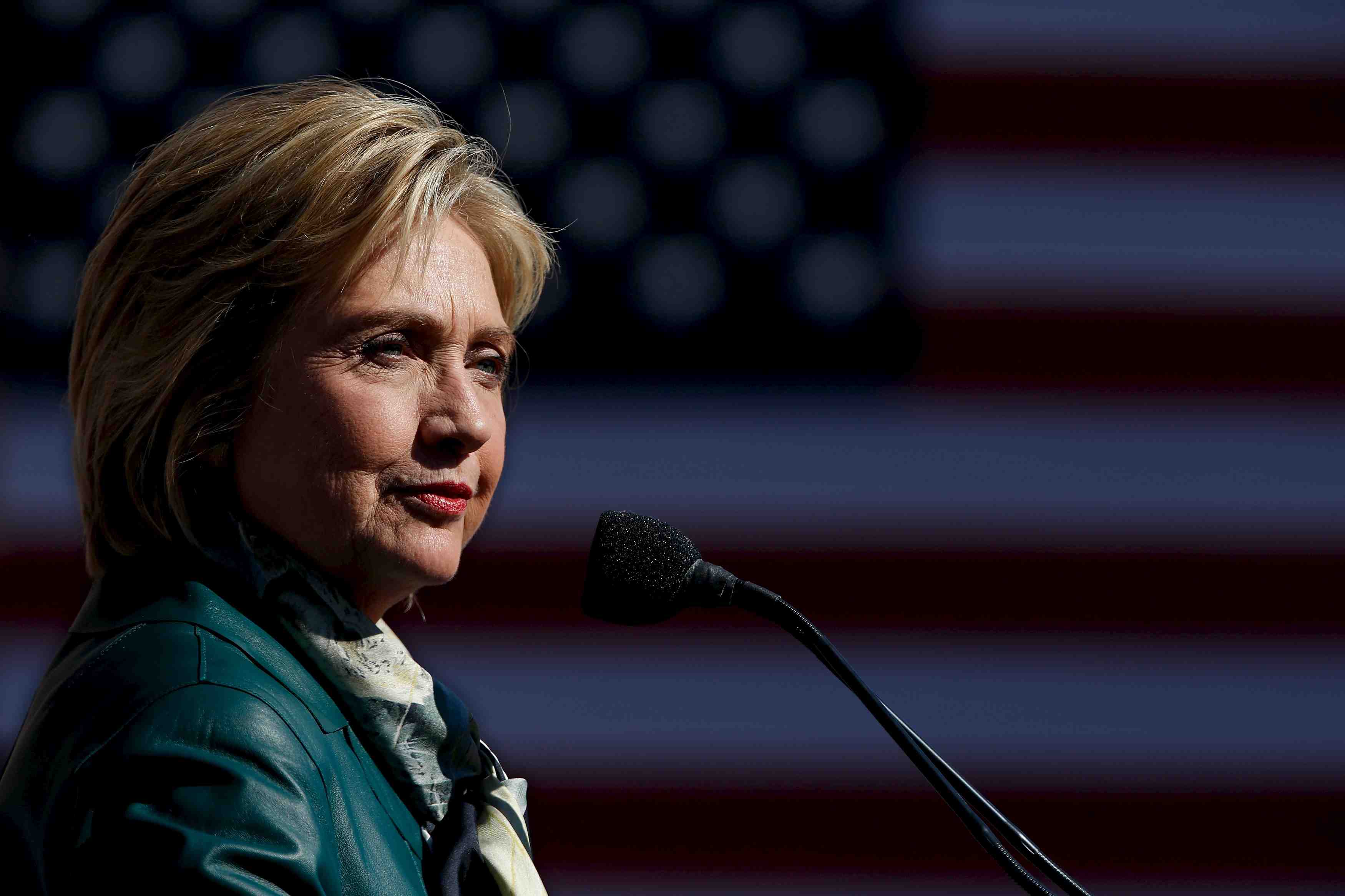 Soutien d'un syndicat important du secteur public a hillary clinton