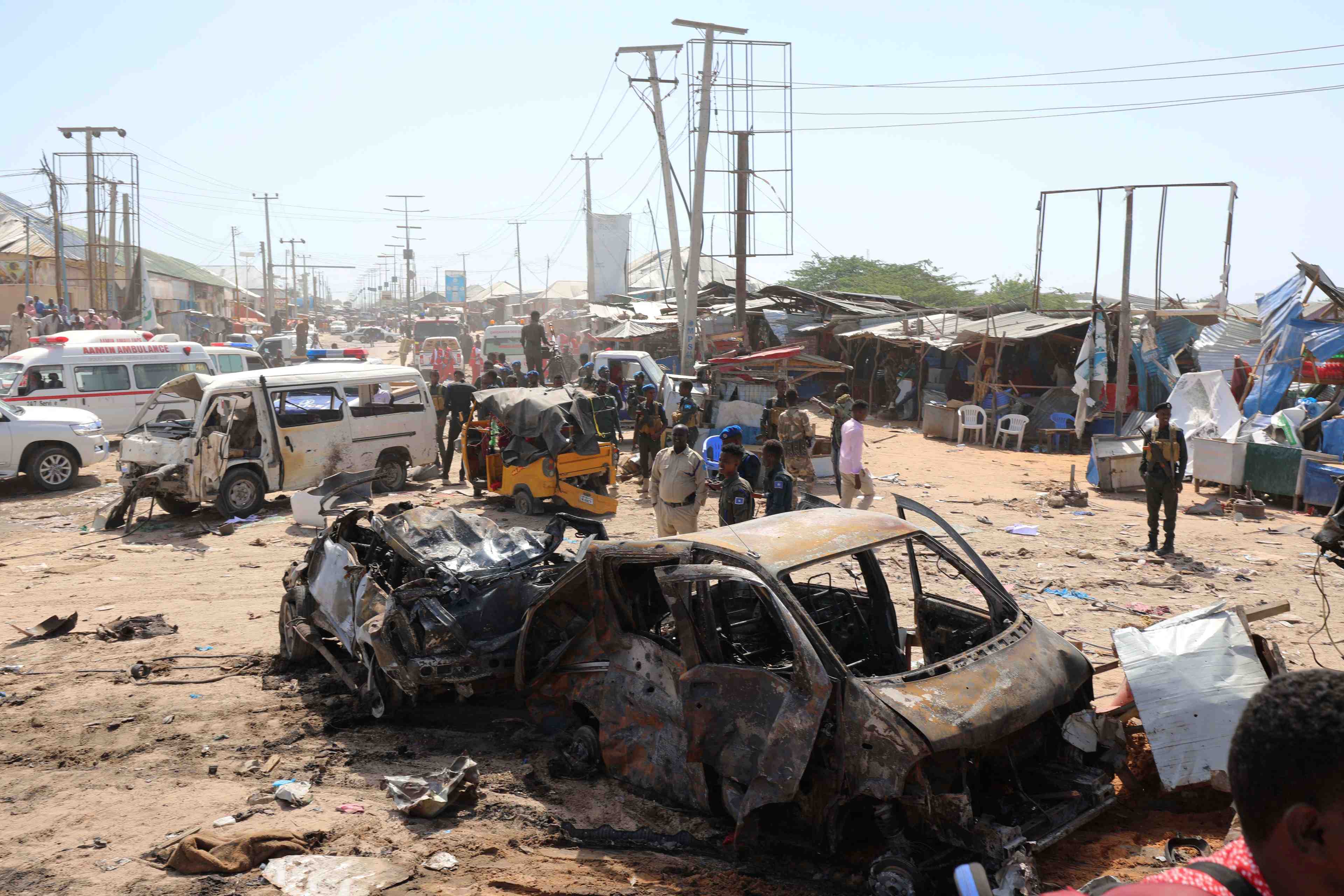 Somalie: un attentat fait au moins 61 morts a mogadiscio