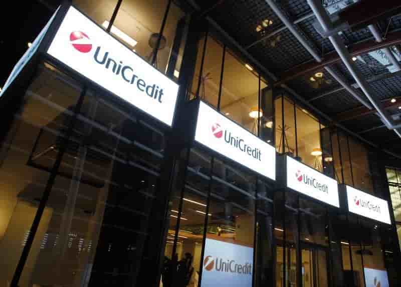 UniCredit dépasse le consensus, moins de pertes sur créances