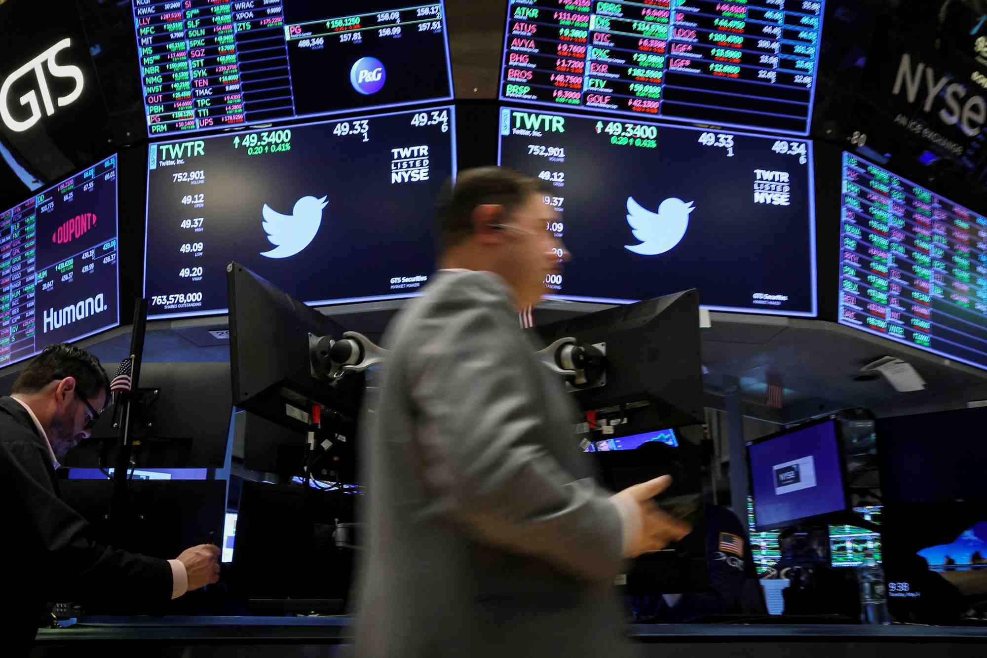 Wall street ouvre en hausse avec les "techs" et les banques