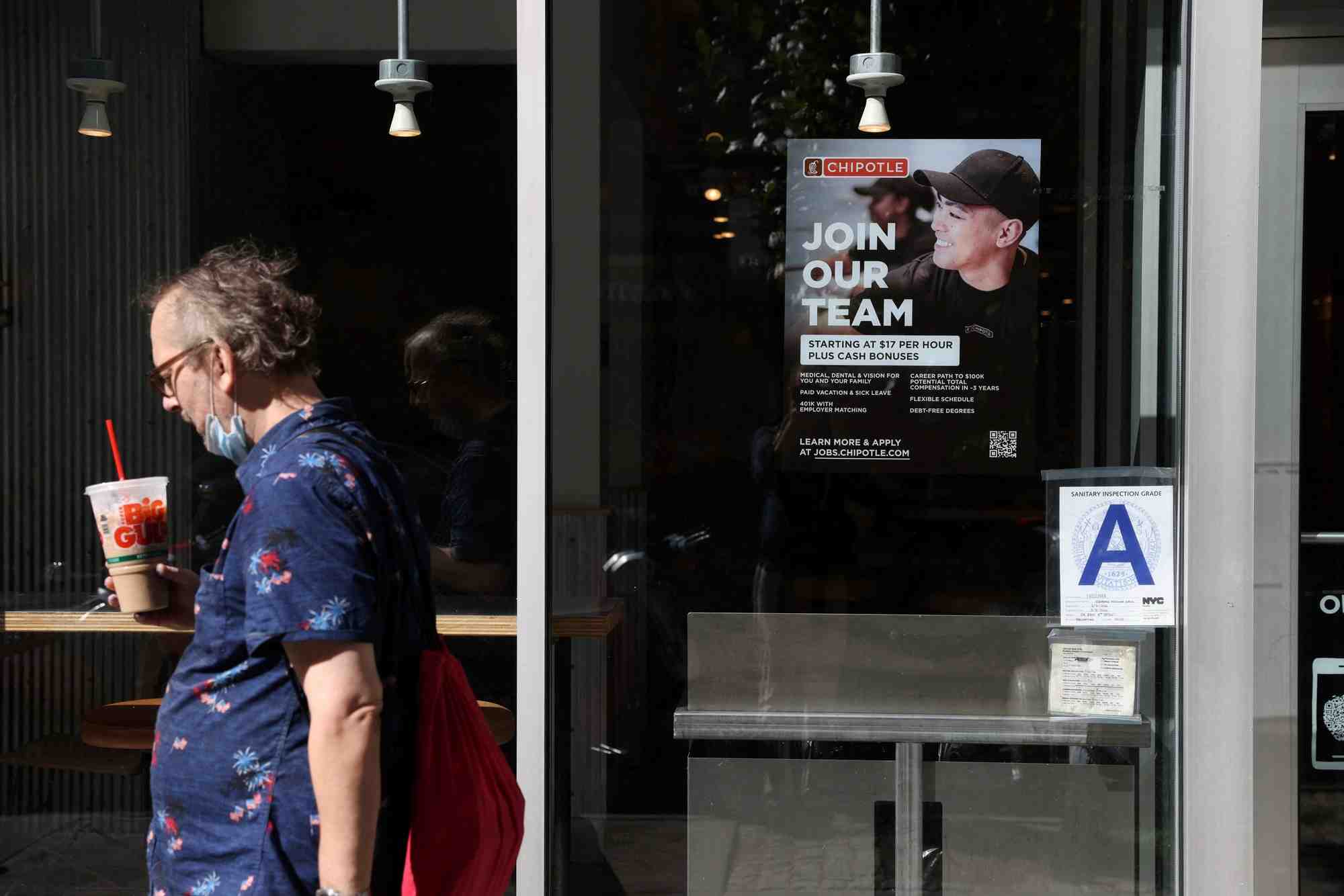 Etats-unis: hausse des inscriptions hebdomadaires au chomage a 262.000