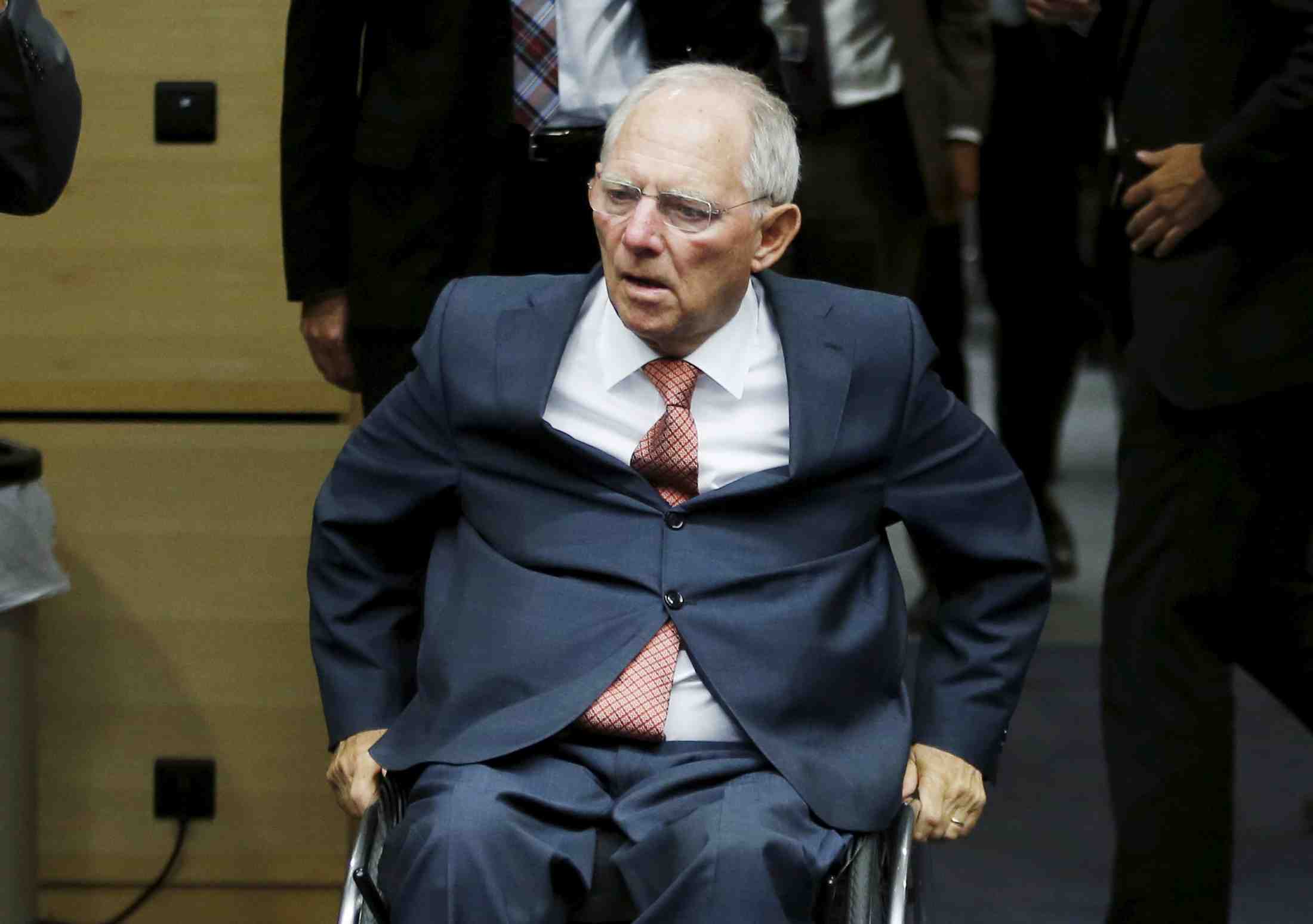 Berlin penserait a une suspension de la grece de la zone euro