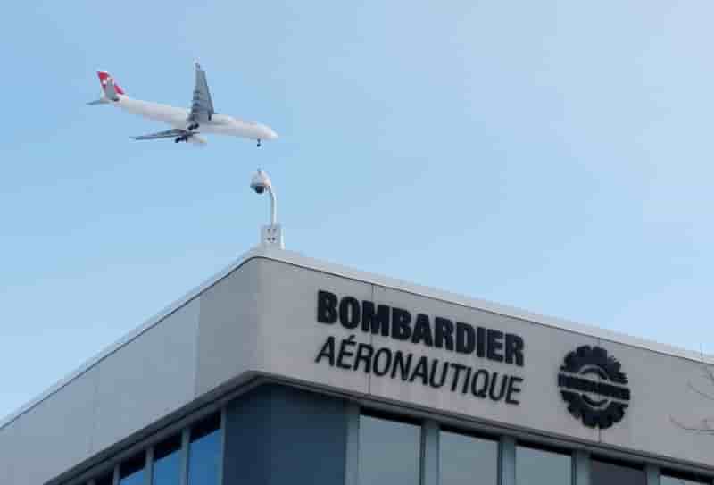 Bombardier accepte de reduire la remuneration de son president
