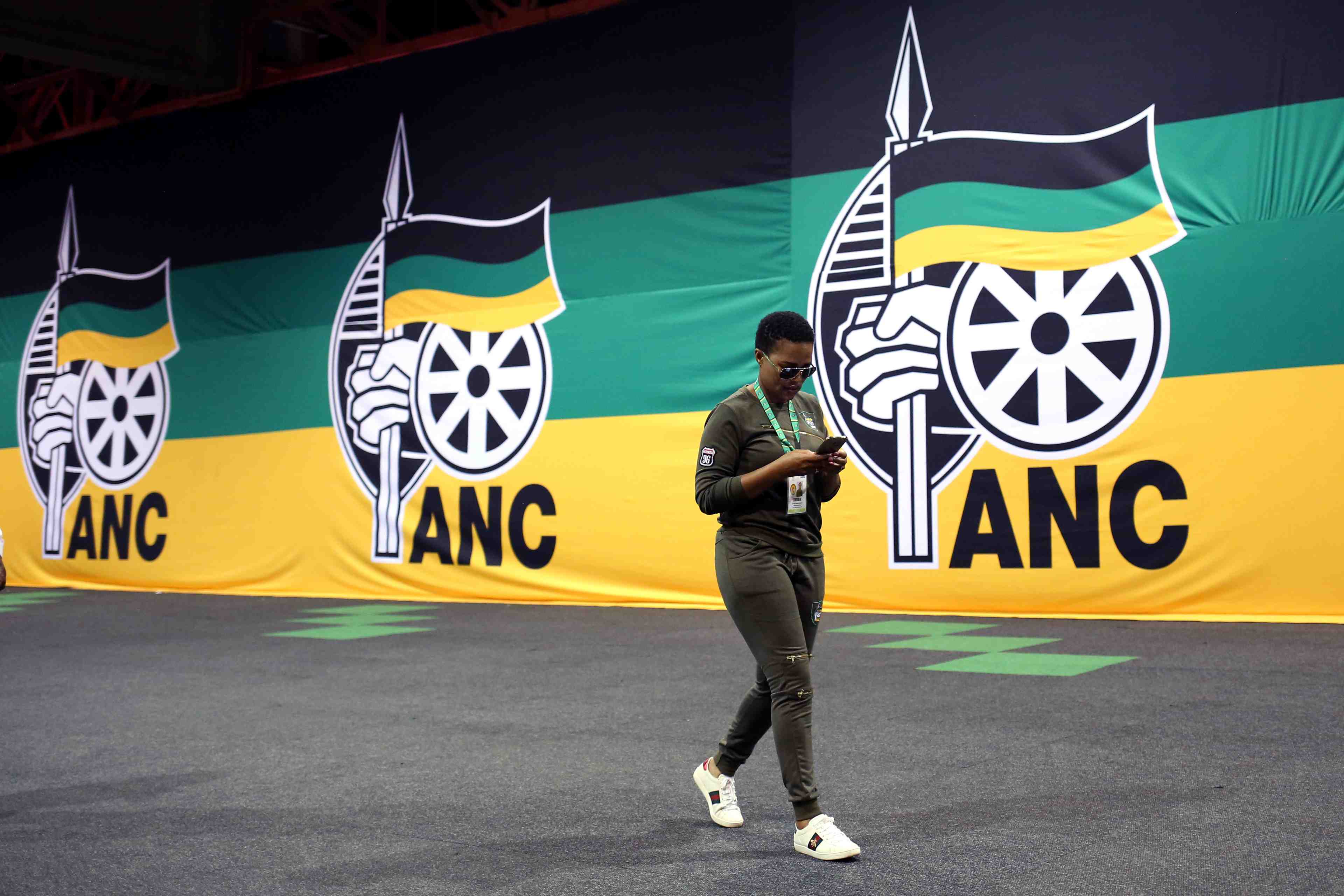 L'anc propose de nationaliser la banque centrale d'afsud