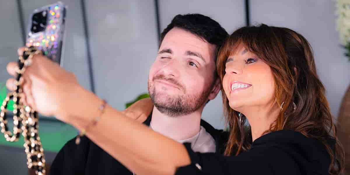 Amixem, youtubeur aux 9 millions d'abonnés, se livre sur sa paternité dans l'émission de Faustine Bollaert.