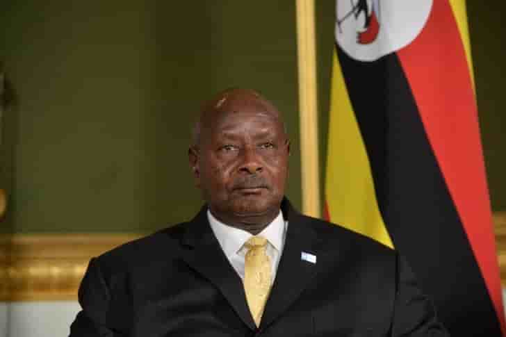 L'ouganda modifie sa constitution en faveur du president museveni