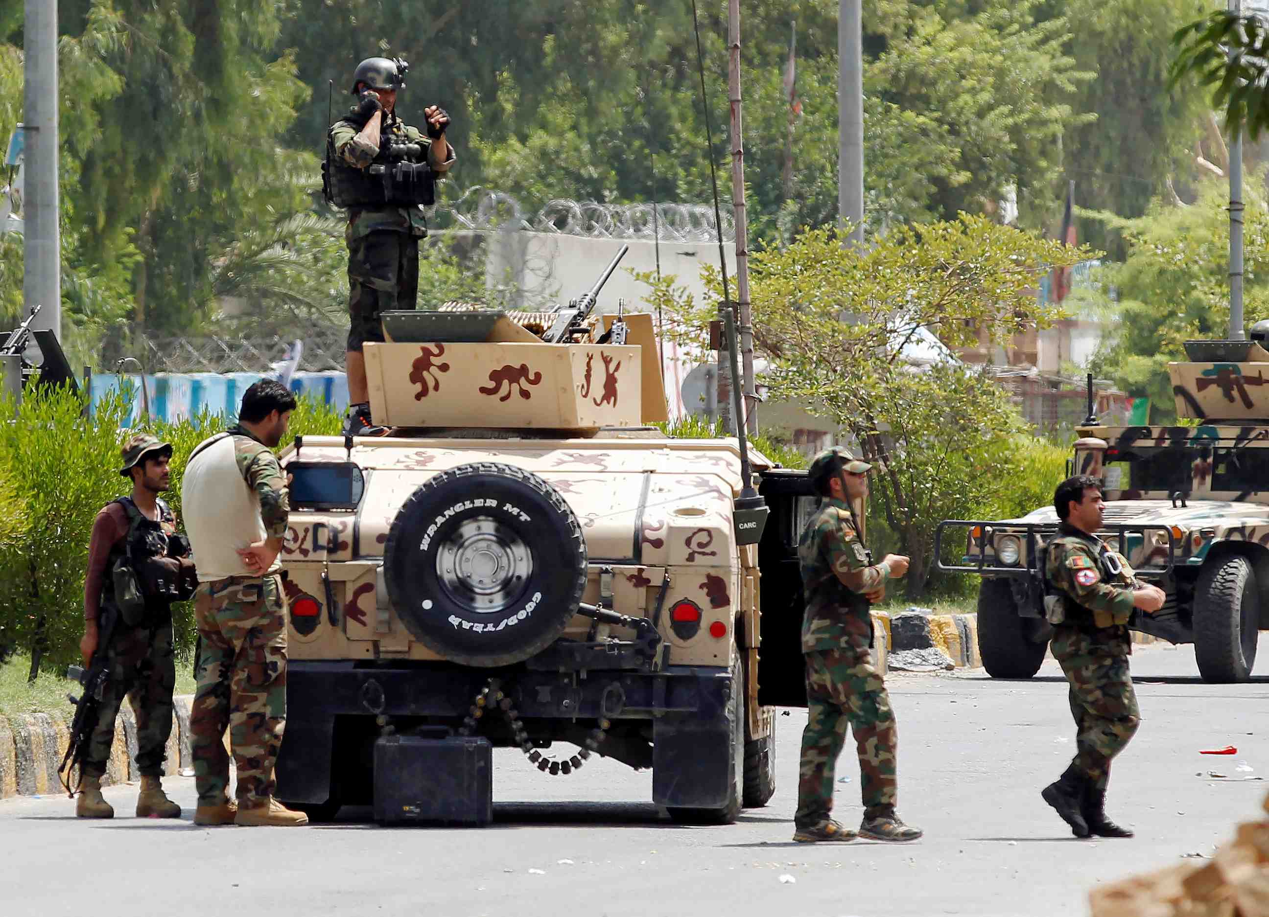 Afghanistan: au moins 24 morts dans une attaque de l'ei contre une prison de jalalabad