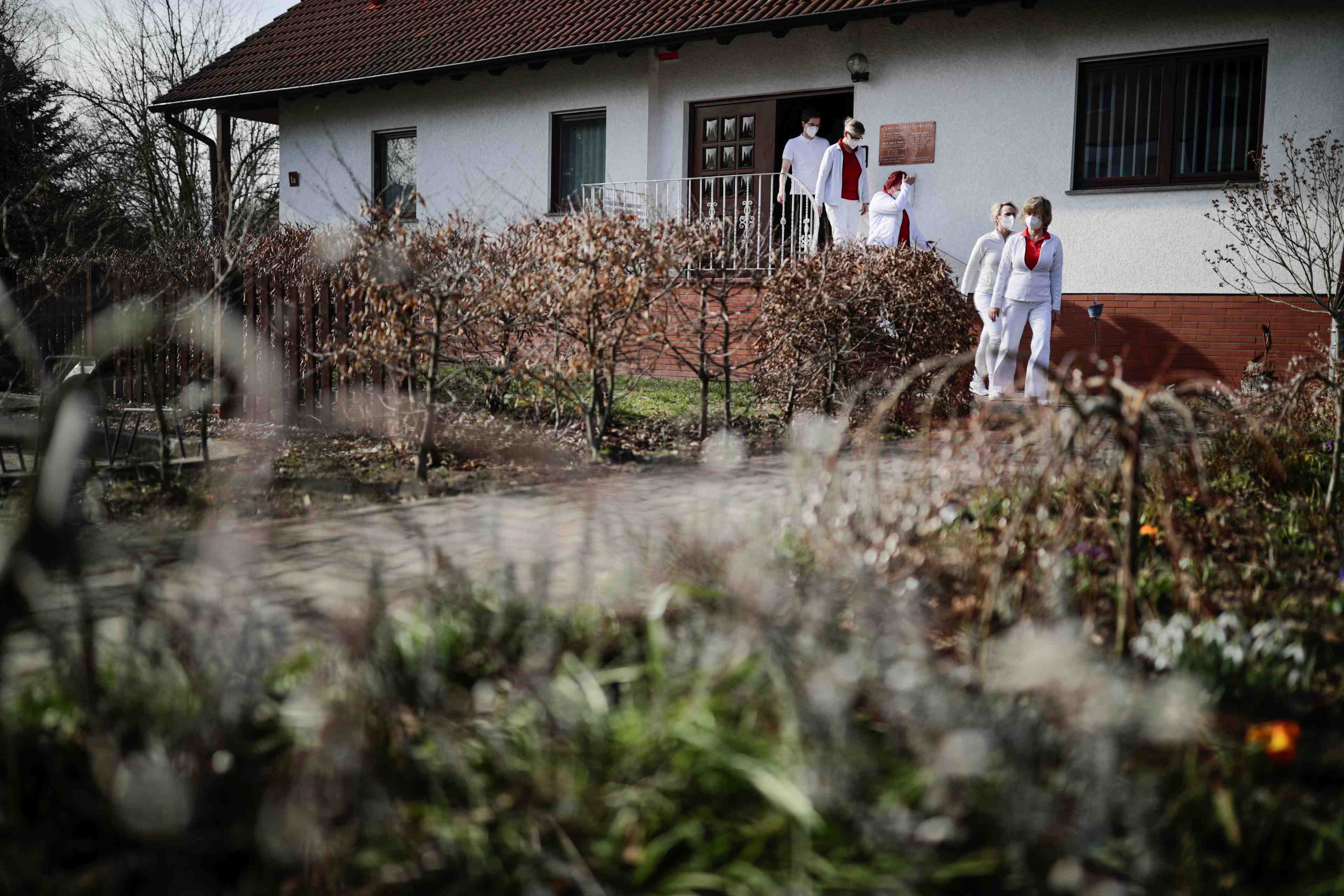 Coronavirus: plus de 11.900 cas supplementaires en allemagne