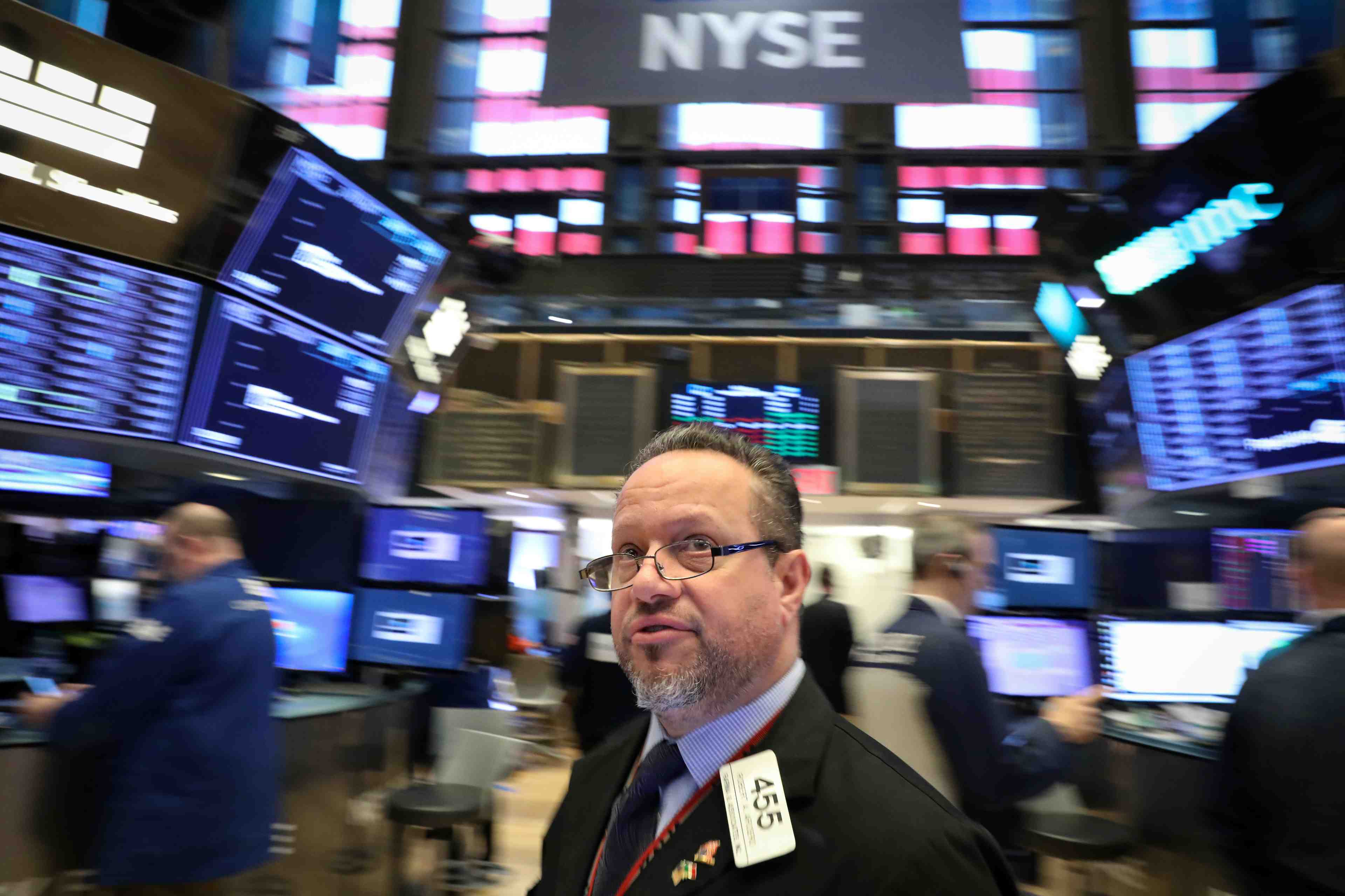 Wall street finit en legere hausse