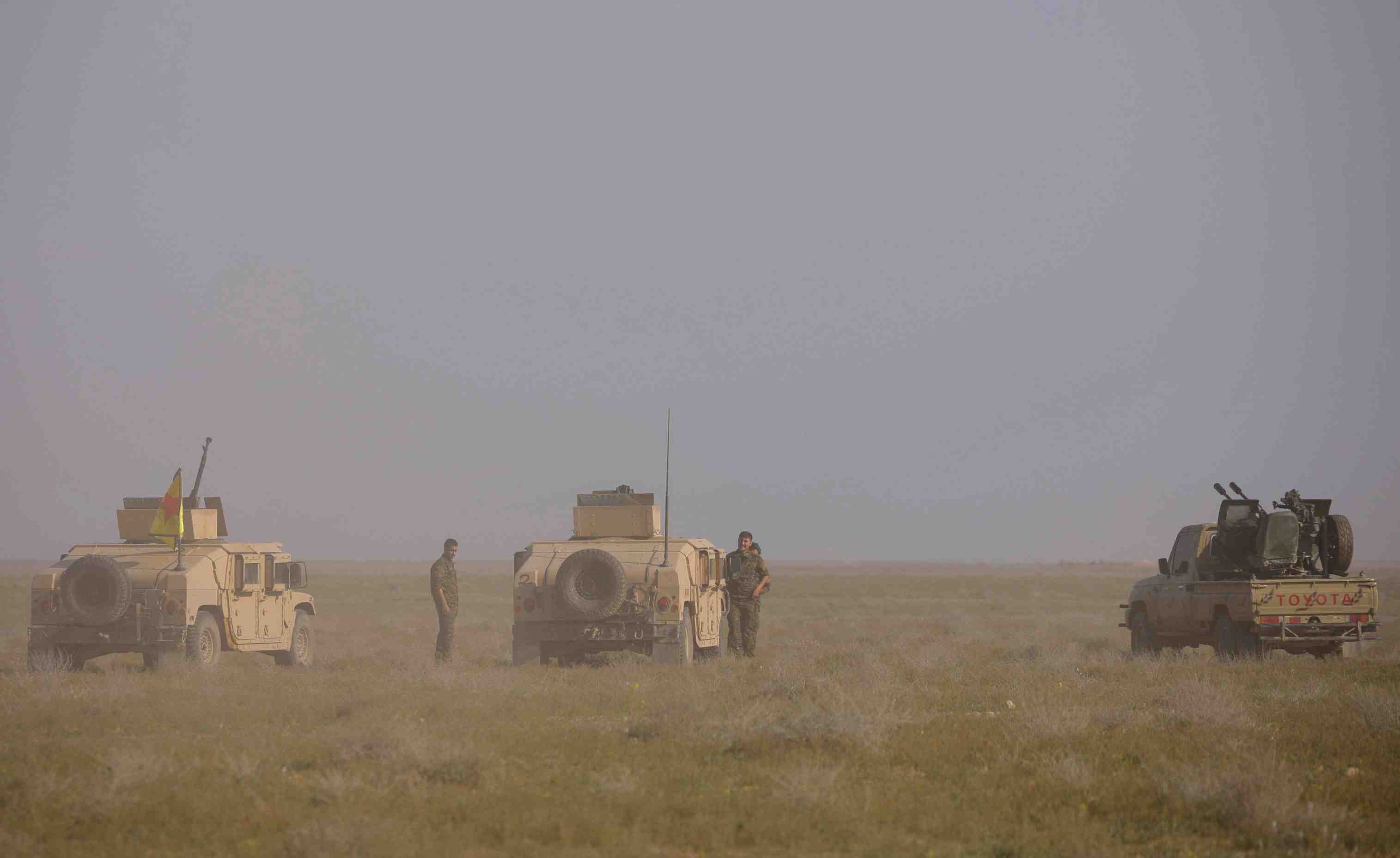 Les combattants de l'ei de plus en plus accules a baghouz