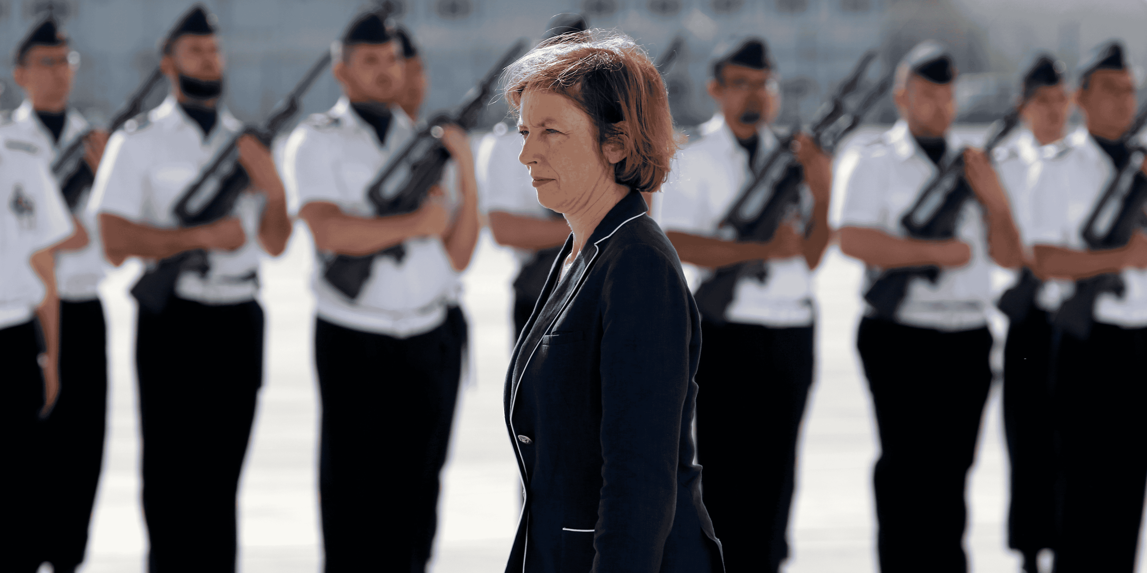 Parly annonce un programme de rafale a 2 milliards d'euros pour les forces francaises