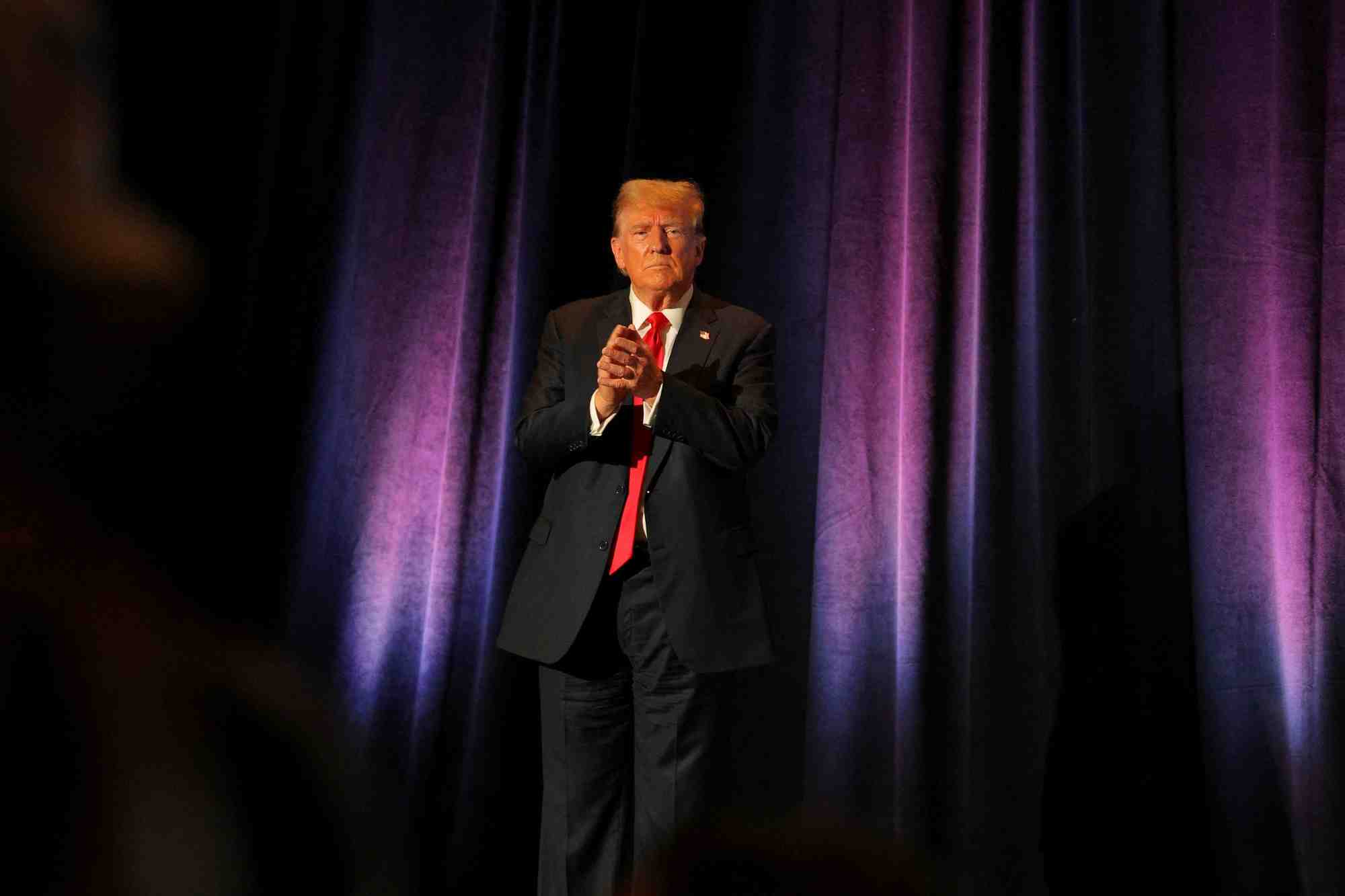 L'ancien president americain et candidat republicain a la presidentielle donald trump