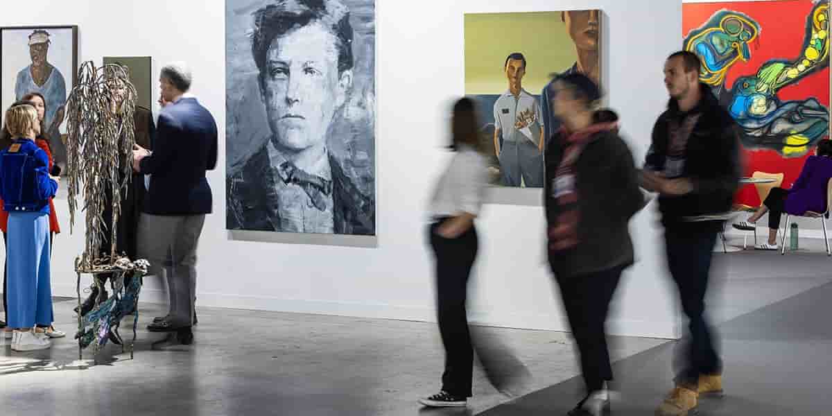 Du 18 au 20 octobre, 195 galeries exposeront leurs trésors au Grand Palais, à Paris, à l'occasion d'Art Basel.