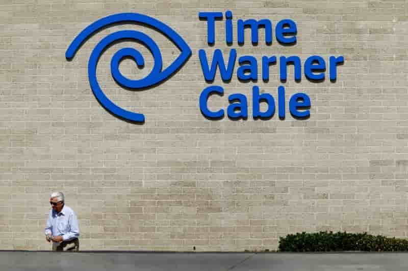 Altice reste interesse par un rachat de time warner cable
