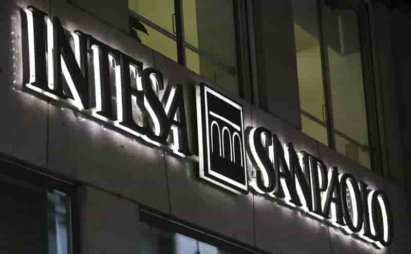 Intesa prevoit un benefice net en hausse en 2017