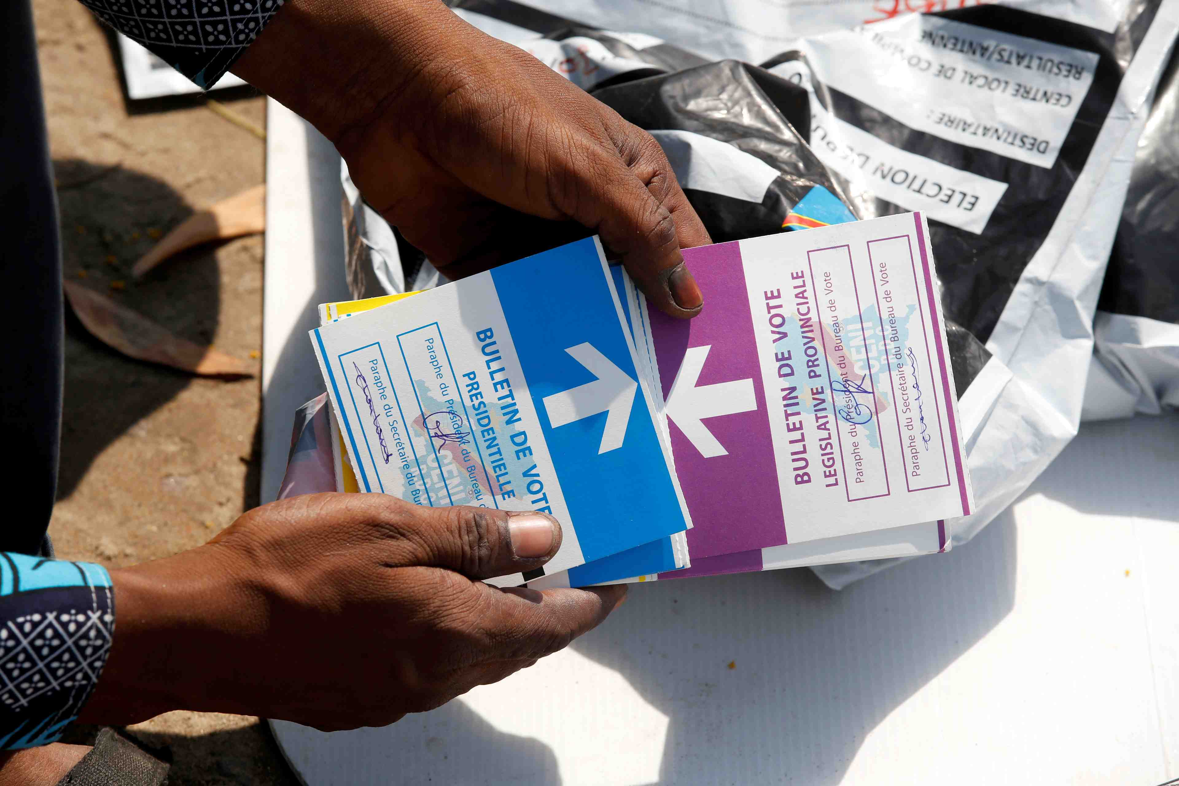 Les observateurs africains saluent la bonne tenue des elections en rdc