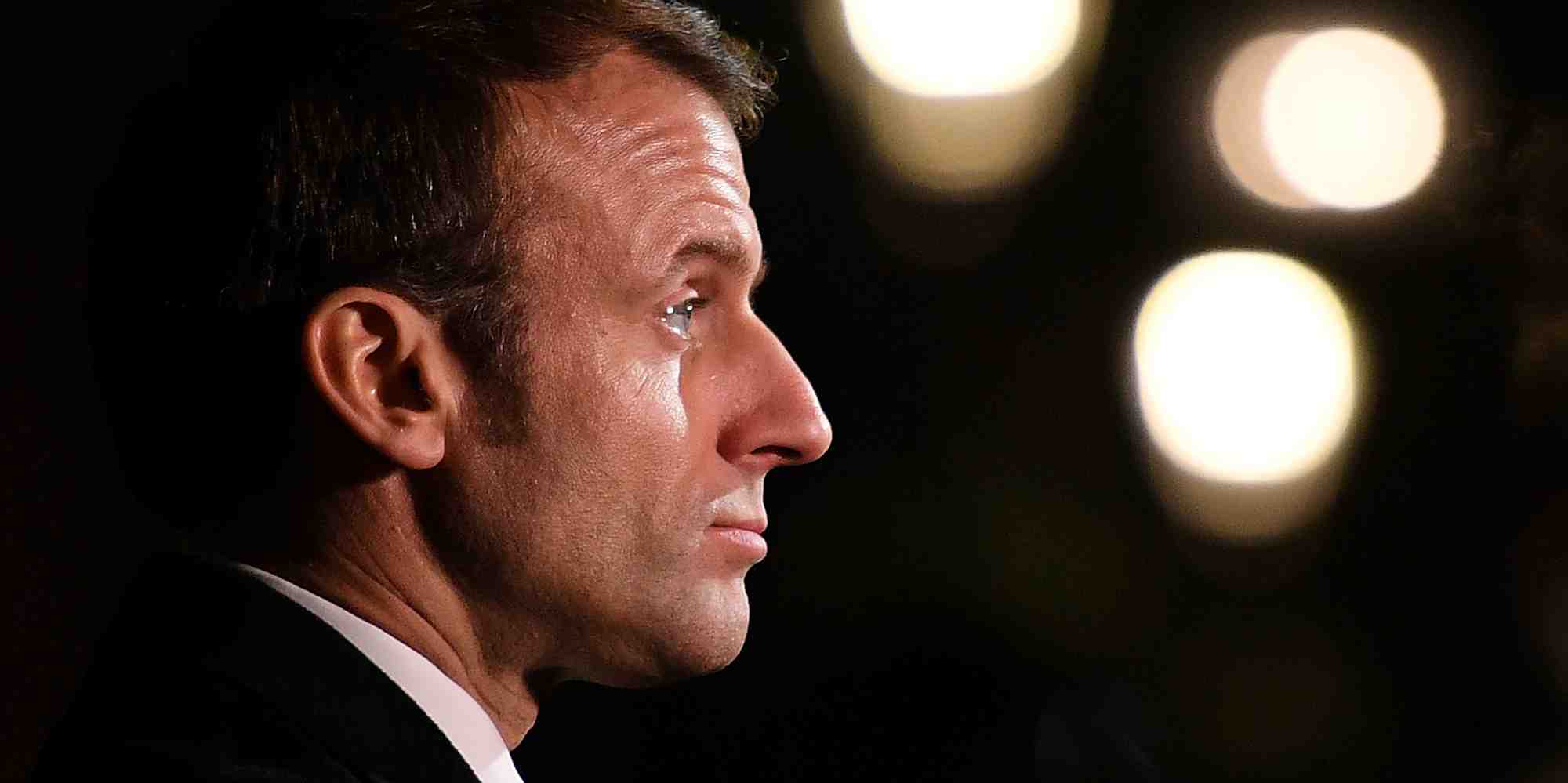 Le gouvernement a fait exploser en vol son acte II avec une réforme des retraites qui reste et restera contestée.