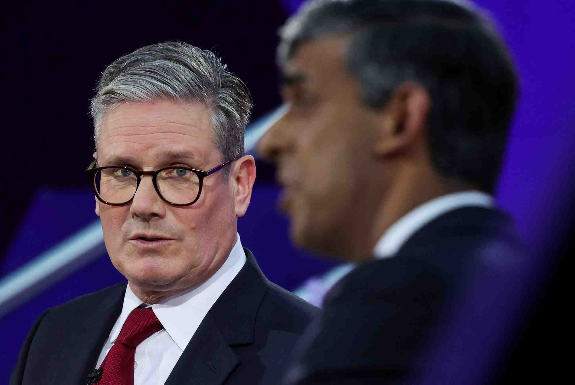 Keir Starmer, le chef de file des travaillistes (Labour) et Rishi Sunak, le Premier ministre conservateur.