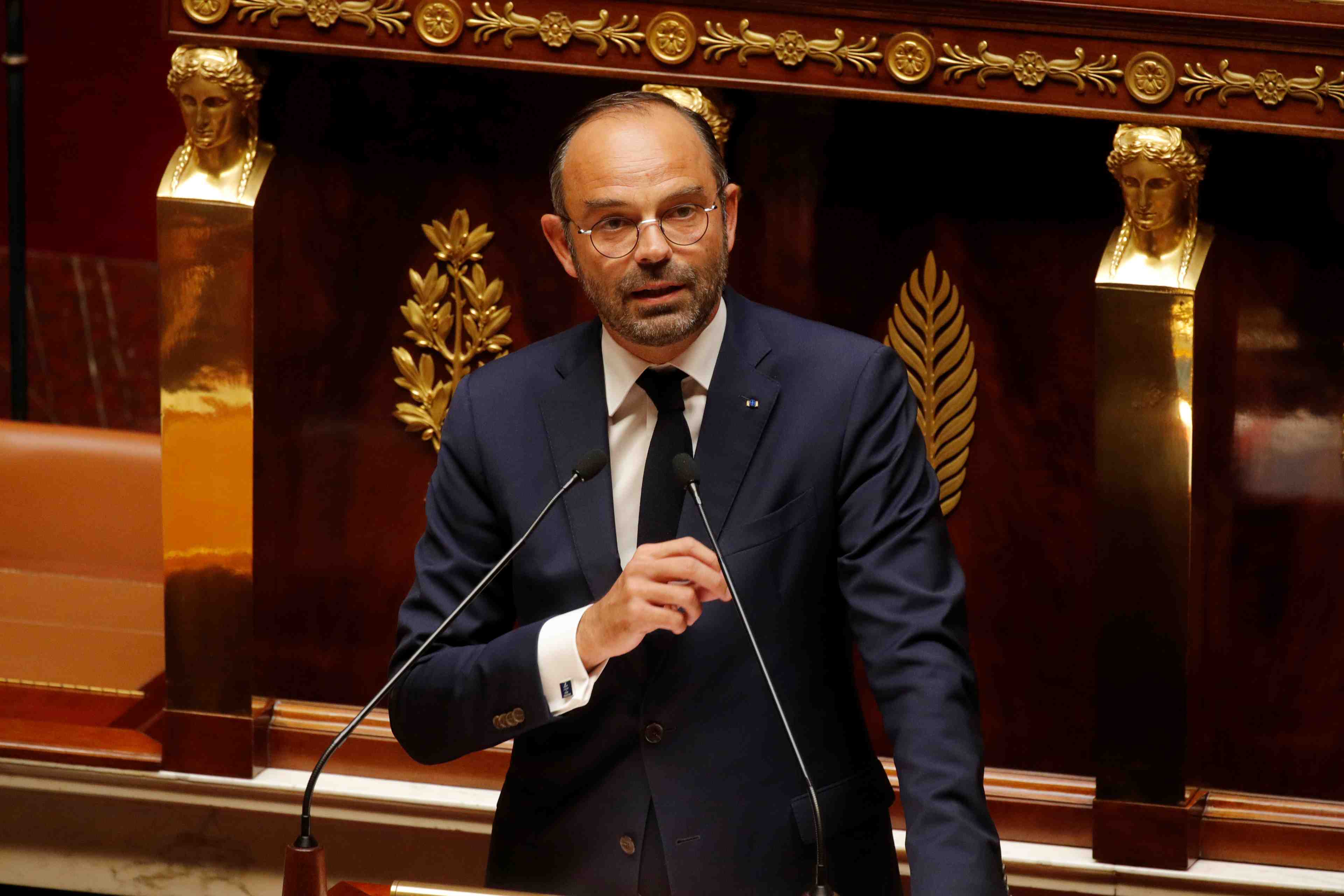 Les indemnites maladie doivent etre remises a plat, dit philippe