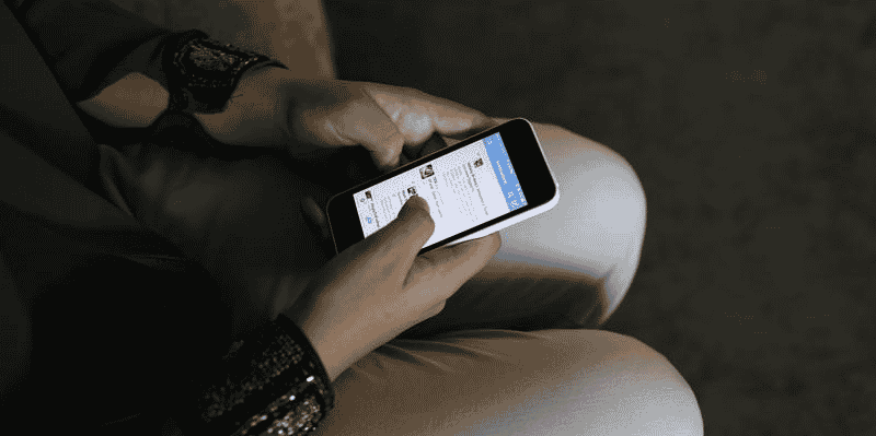 Blanquer veut interdire les telephones portables au college