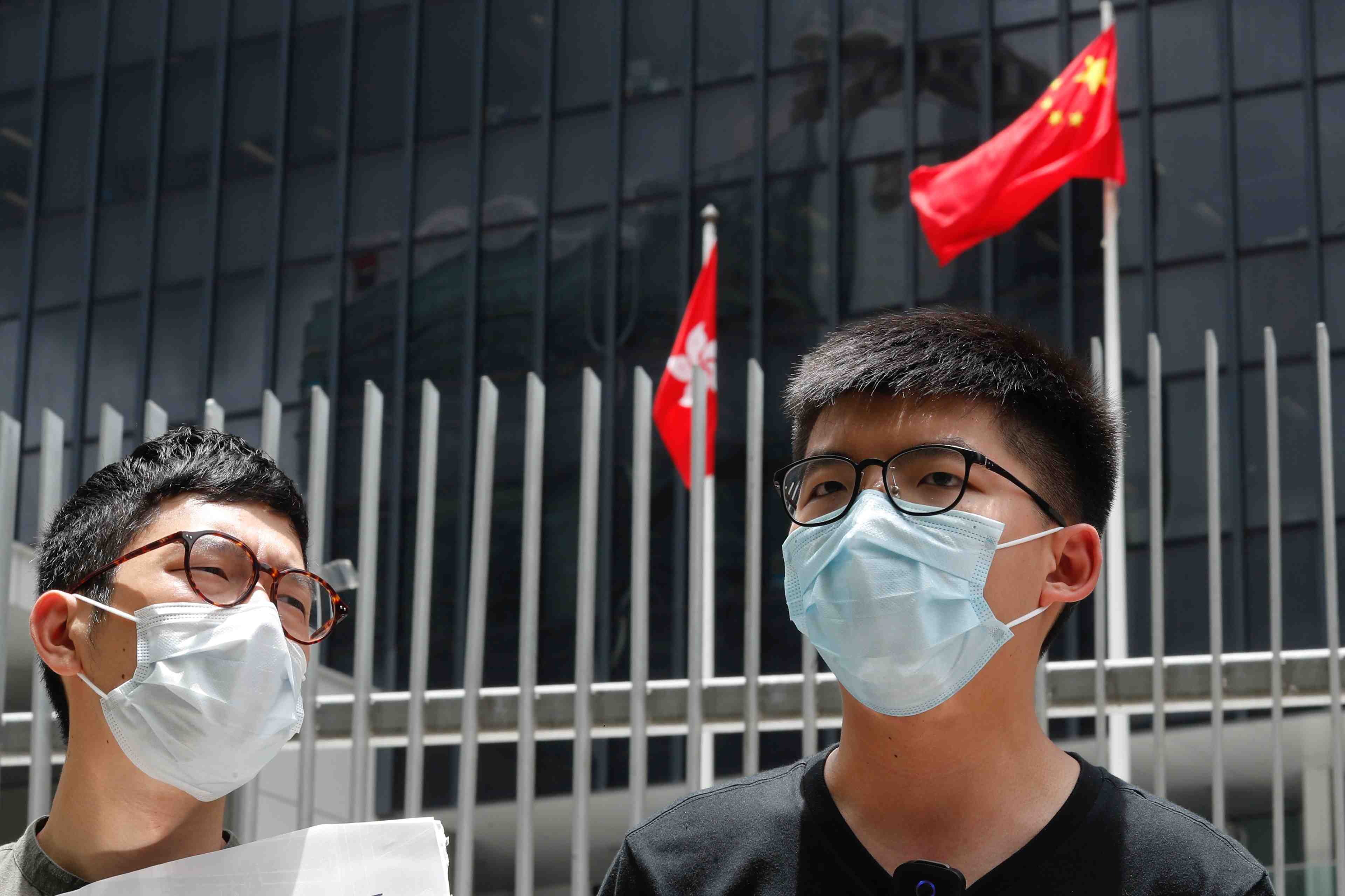 Un militant de hong kong exhorte le monde a s'opposer a la chine