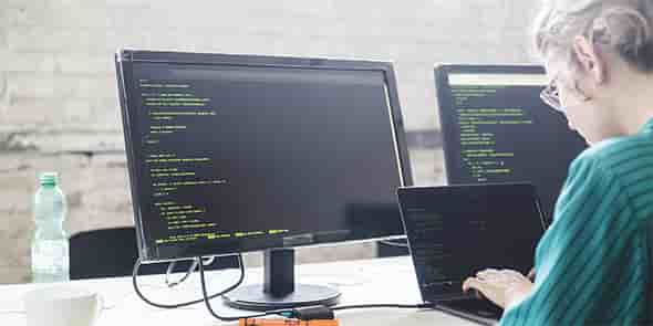 CodinGame, plateforme de recrutement de développeurs web