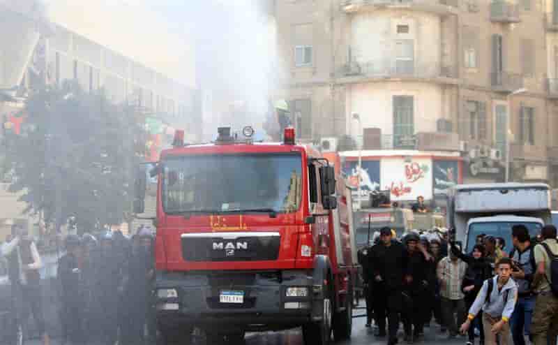 La police disperse brutalement des manifestants en Egypte