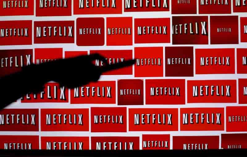 Netflix attire plus de nouveaux abonnes que prevu, le titre monte