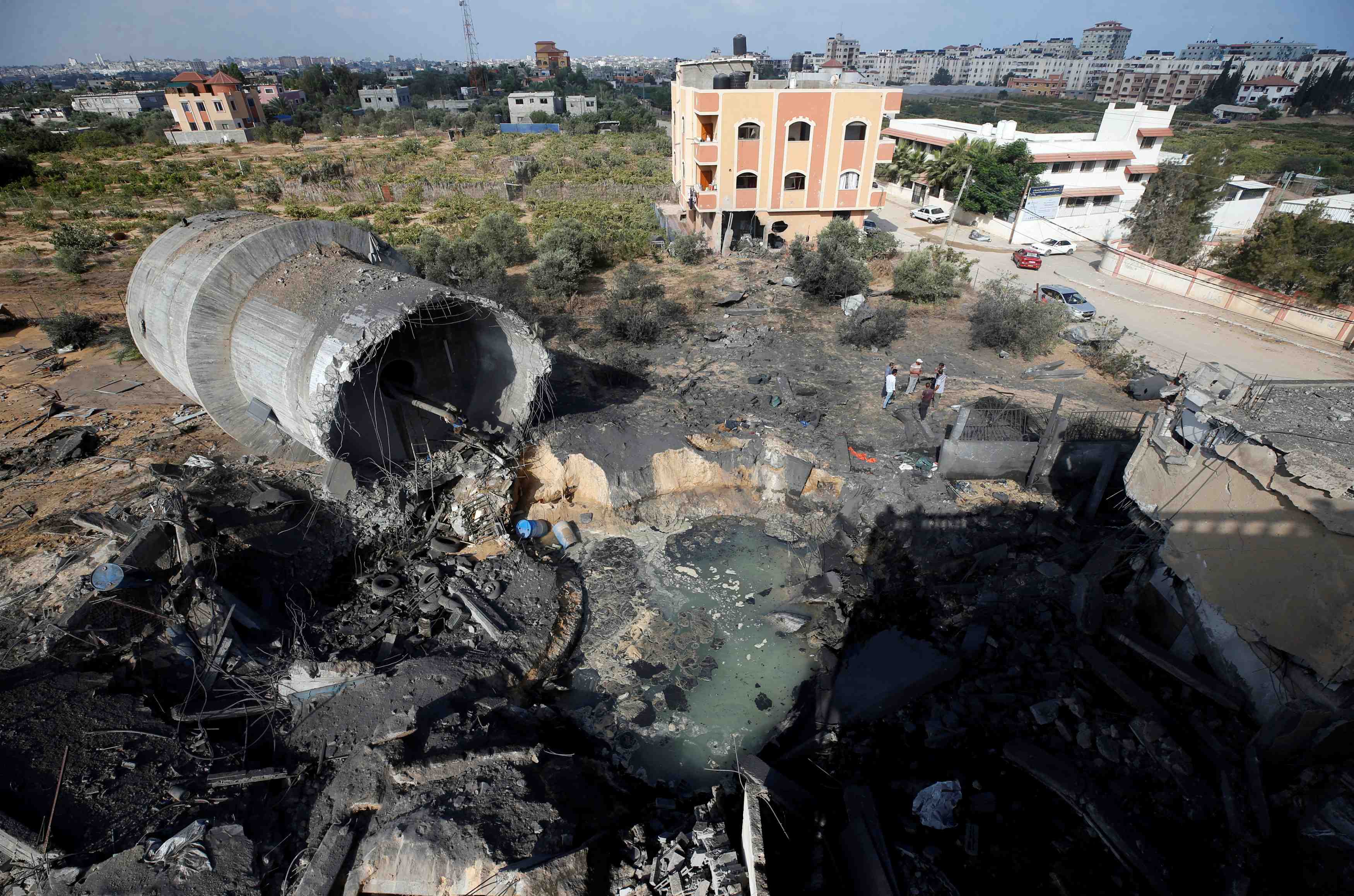 Frappe aerienne israelienne a gaza, quatre blesses