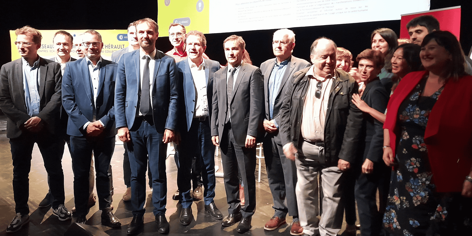 Le 28 septembre 2022, 17 réseaux économiques et des acteurs privés et publics ont signé la charte d'engagement du Territoire à Mission dans l'Hérault.