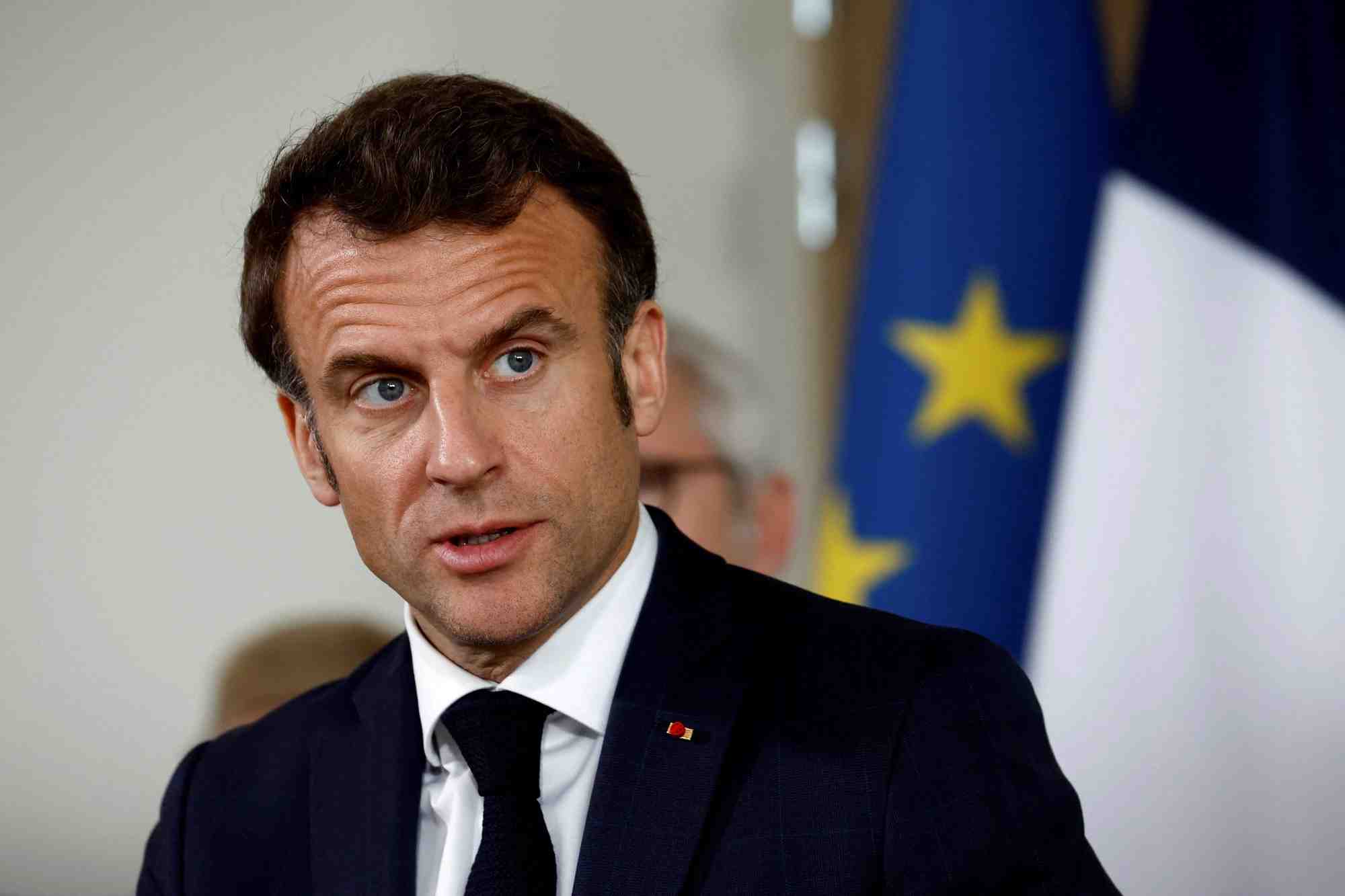 Macron Vendome