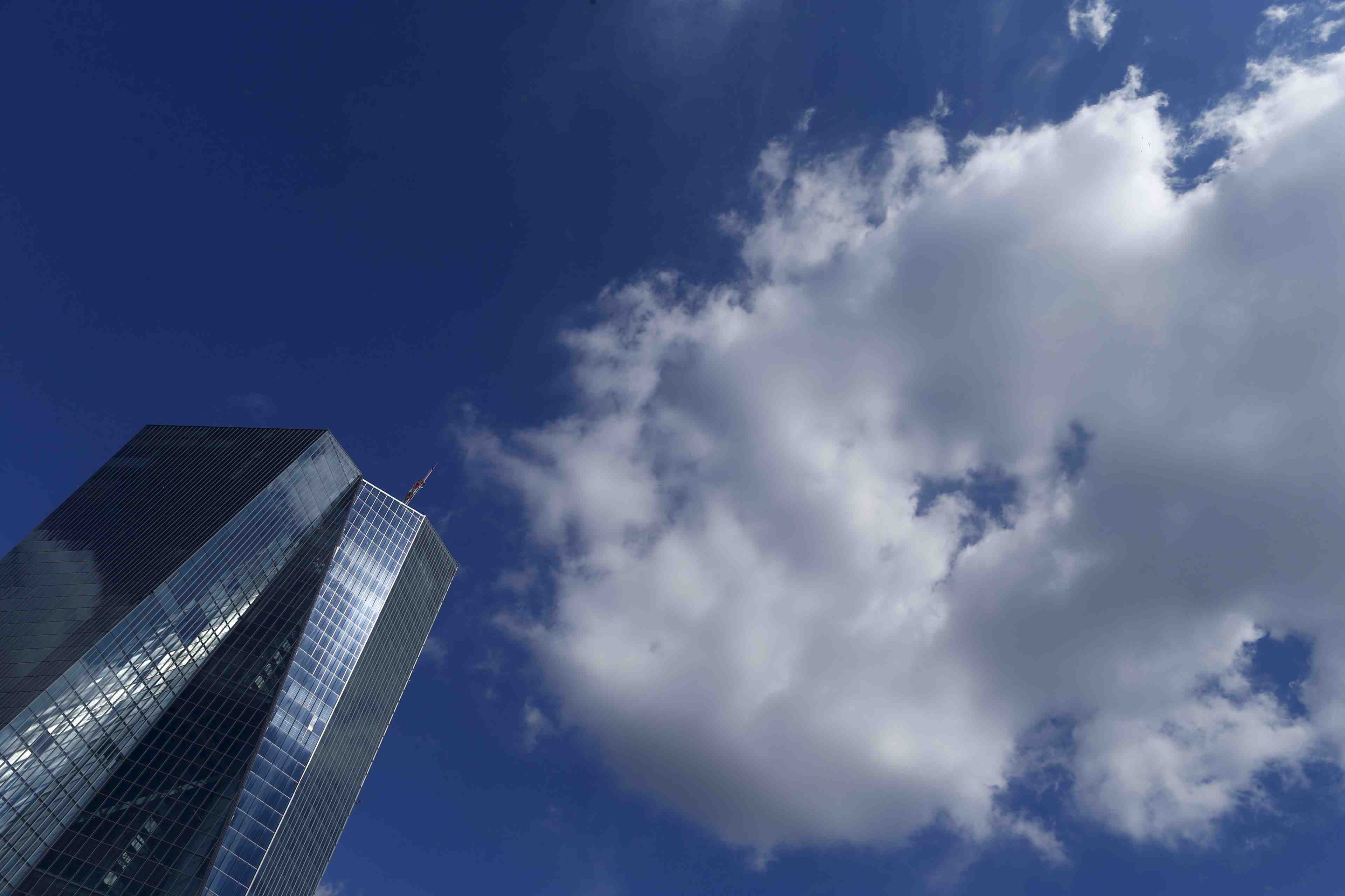 L'europe redonne de l'air aux banques grecques