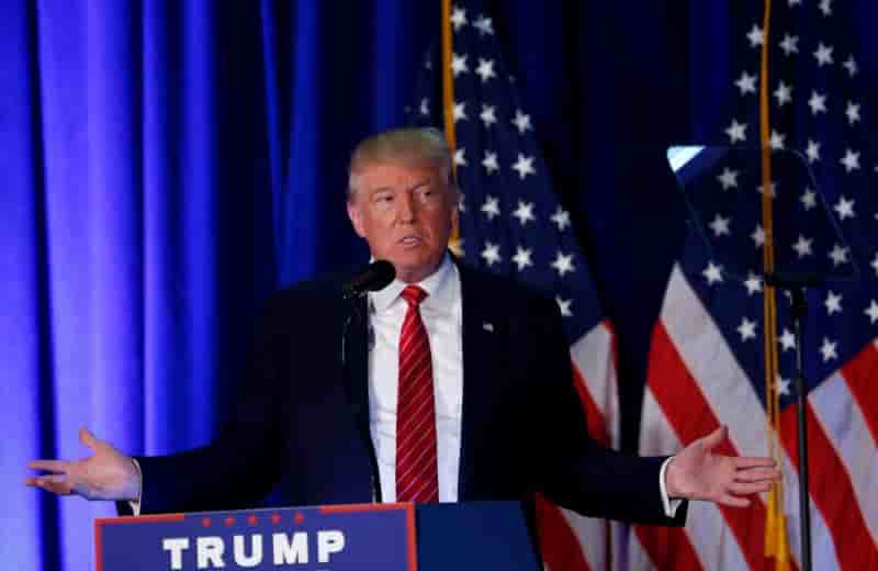 Le wall street journal tance donald trump