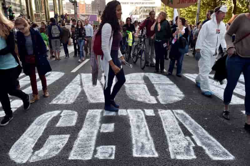 Paris veut s'assurer que le projet ceta est compatible avec l'accord sur le climat