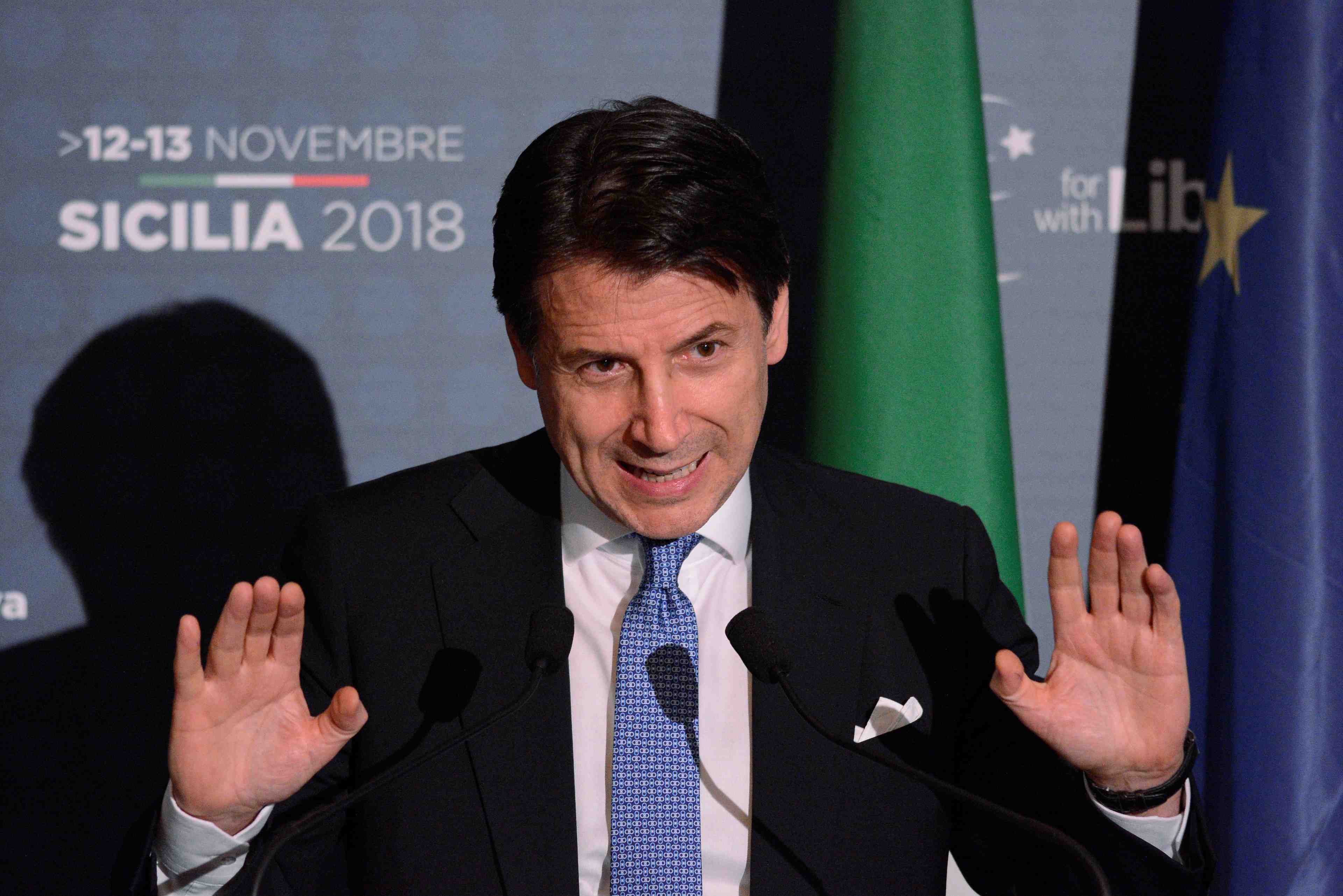 Italie: conte veut collaborer avec l'ue sur le budget 2019