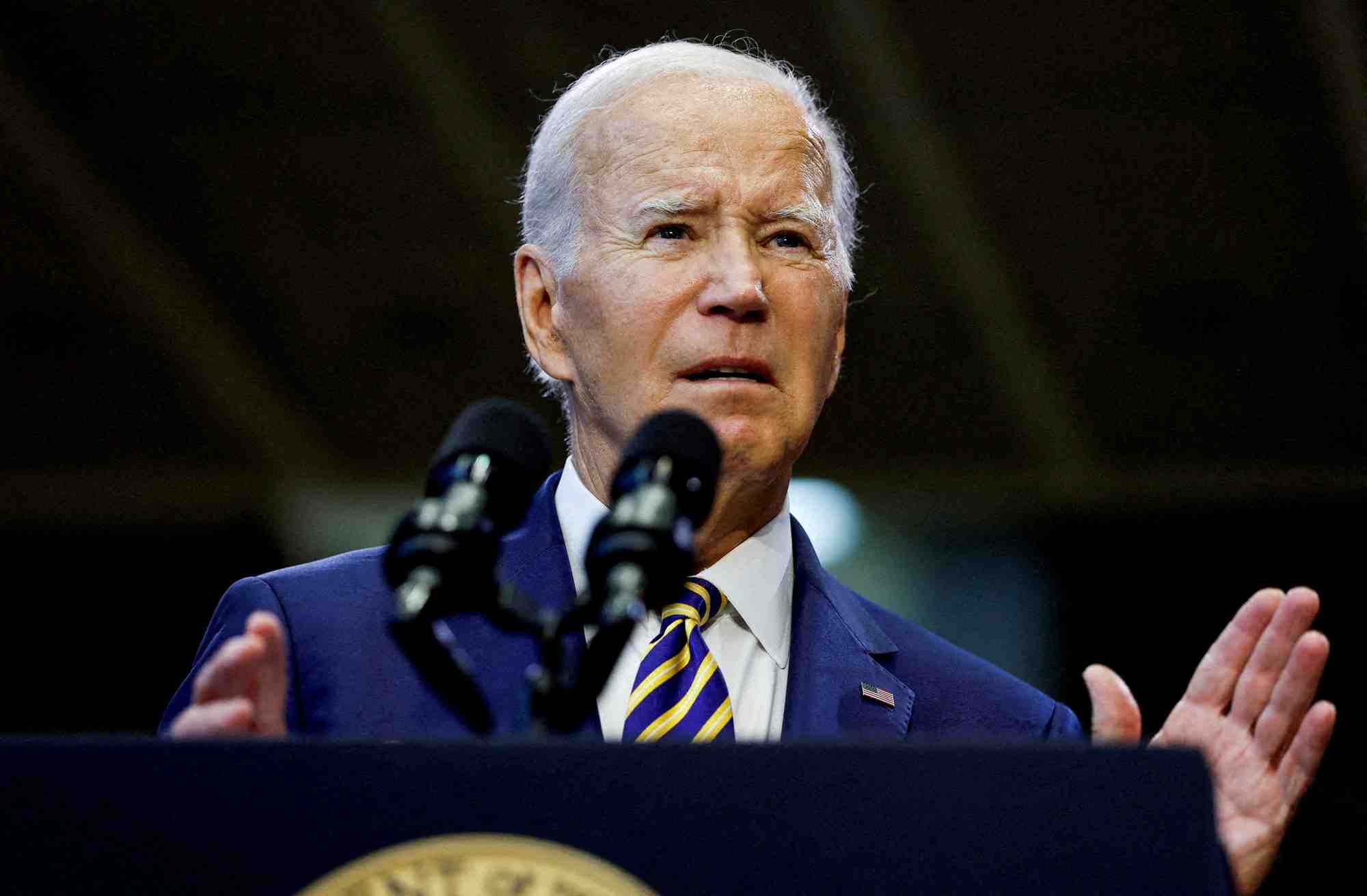 Joe biden lors d'un discours sur son programme economique au prince george's community college