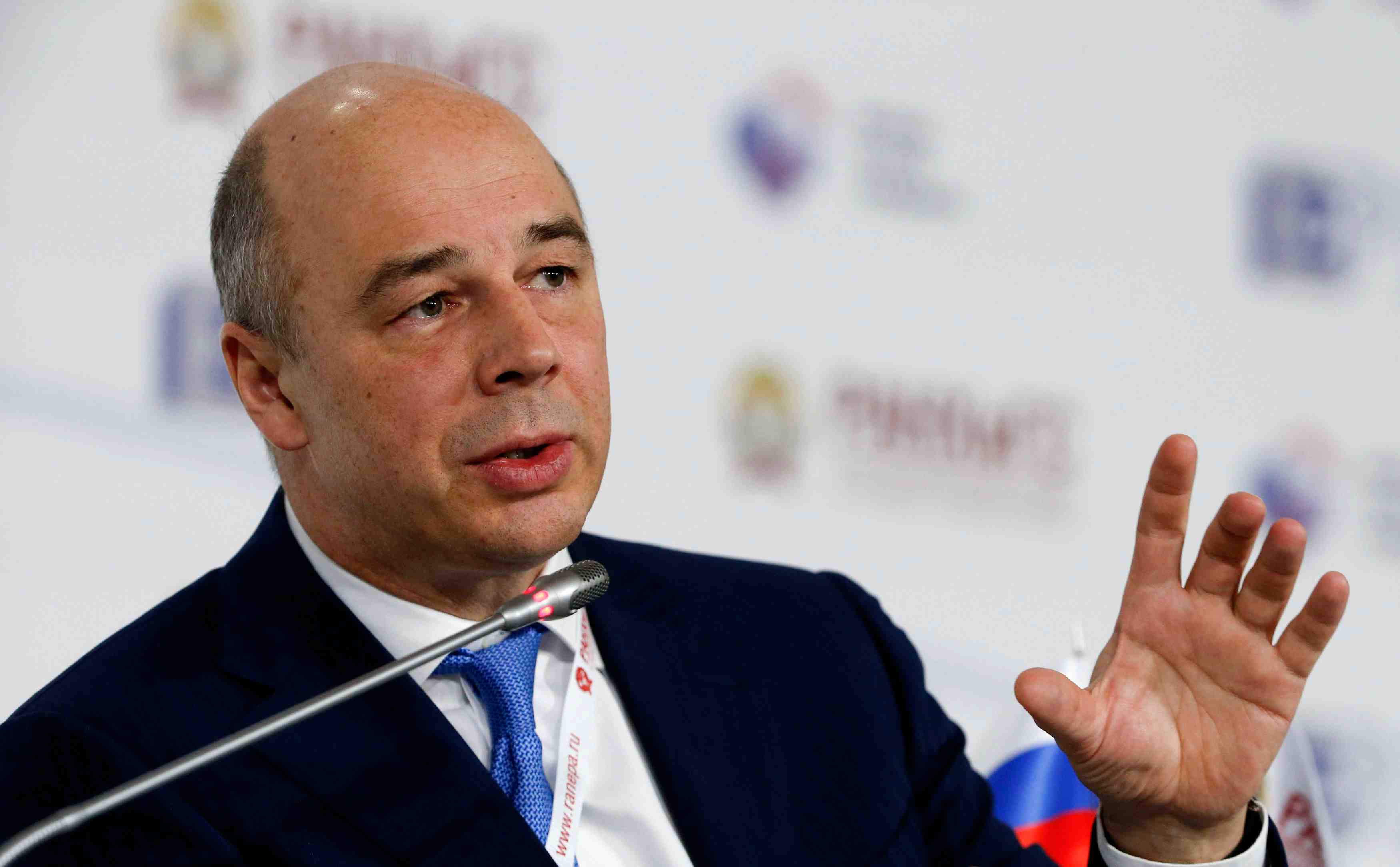 Moscou veut couper dans les depenses face a la crise economique