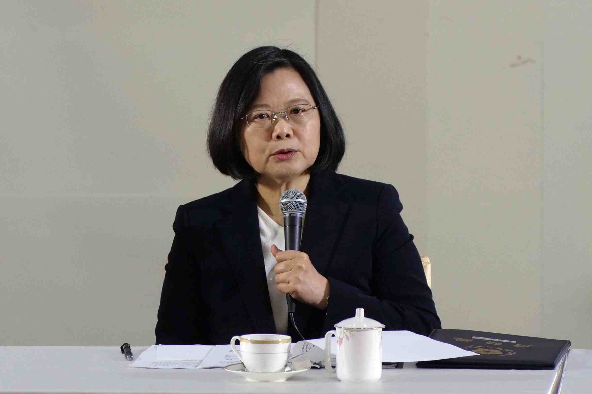 Taiwan juge irresponsables de nouveaux corridors aeriens chinois