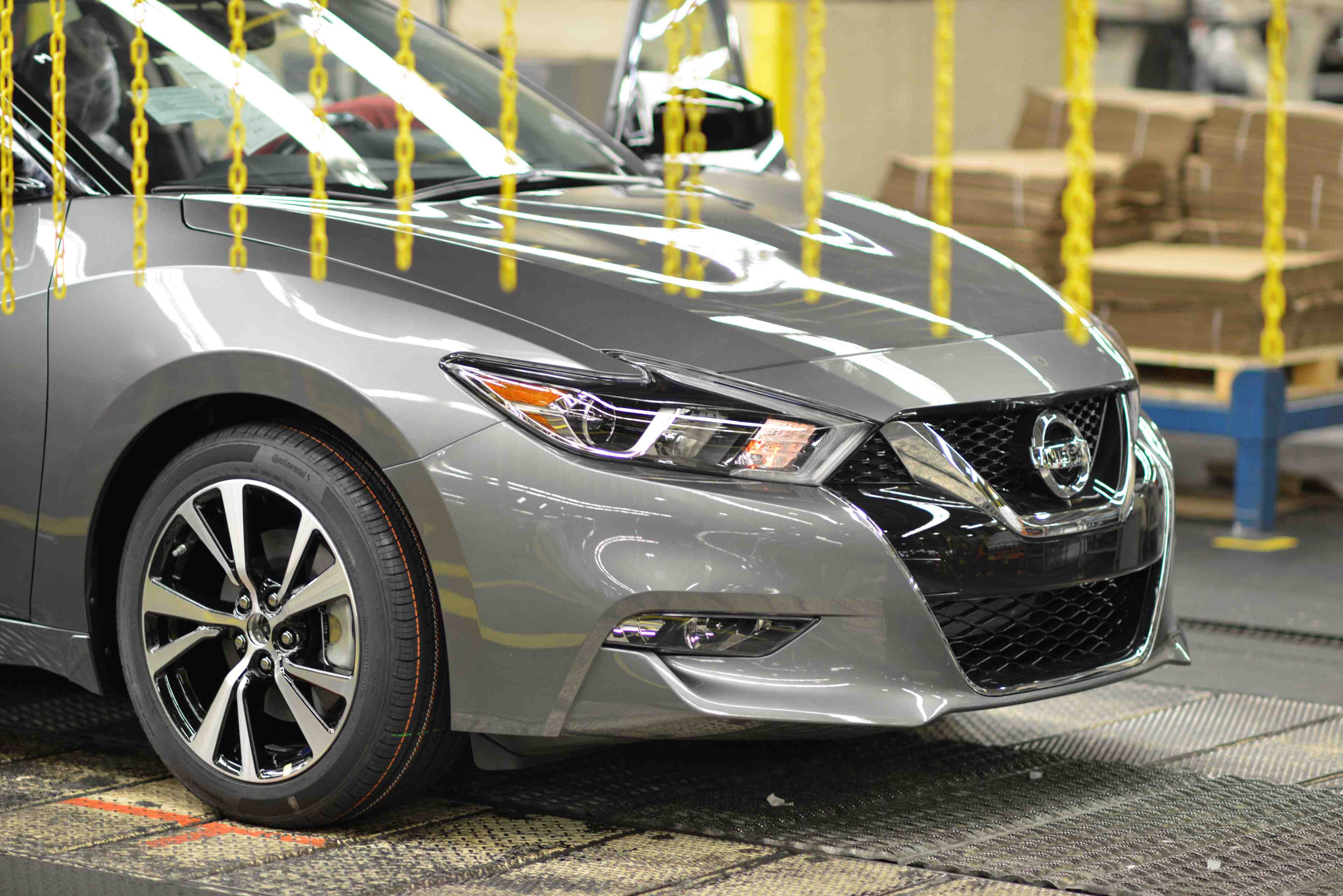 Nissan va supprimer plus de 10.000 emplois dans le monde, selon kyodo