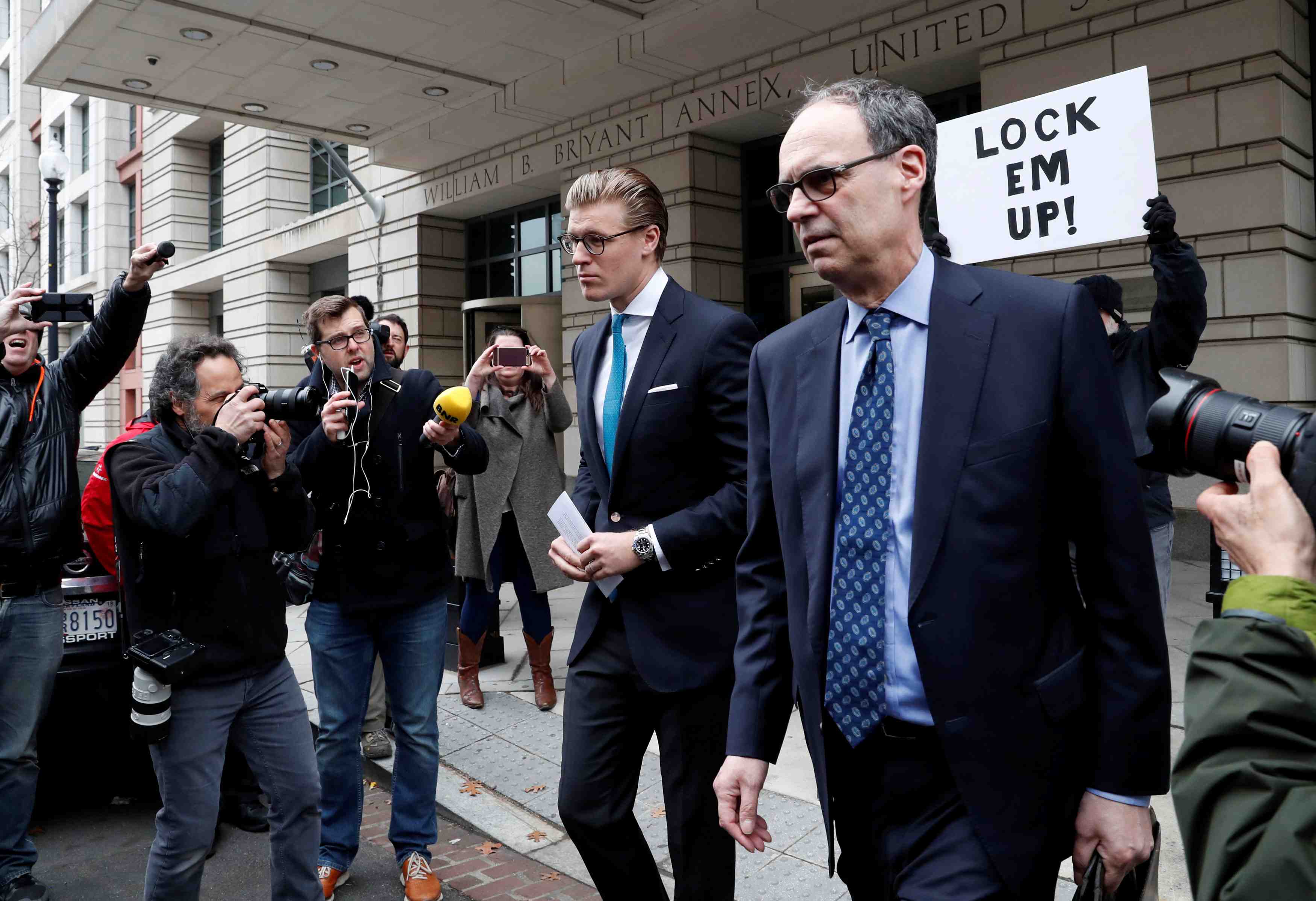 Un avocat lie a l'ex-directeur de campagne de trump condamne en justice