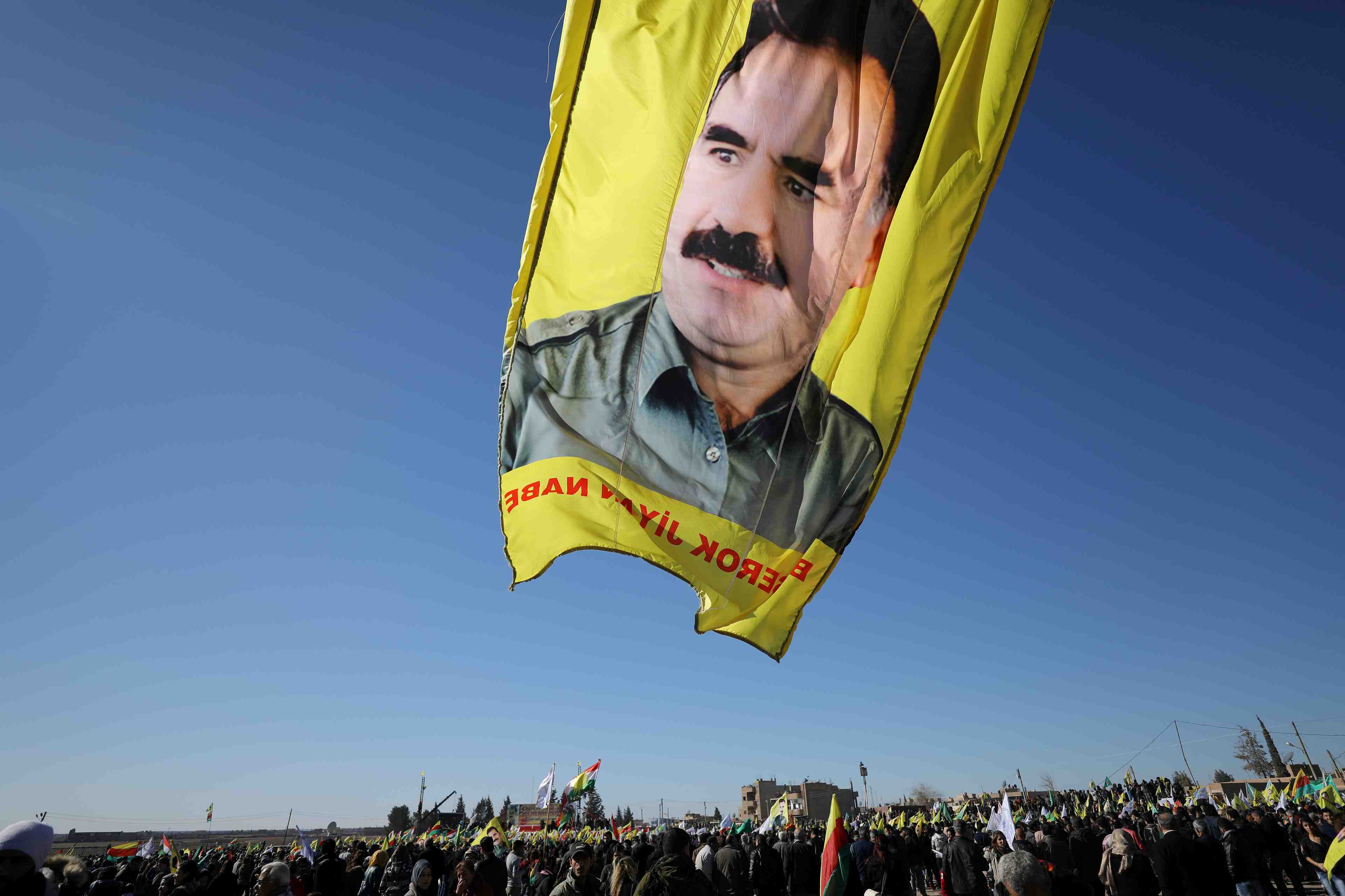 Ocalan, le chef historique du pkk, appelle a l'arret des greves de la faim