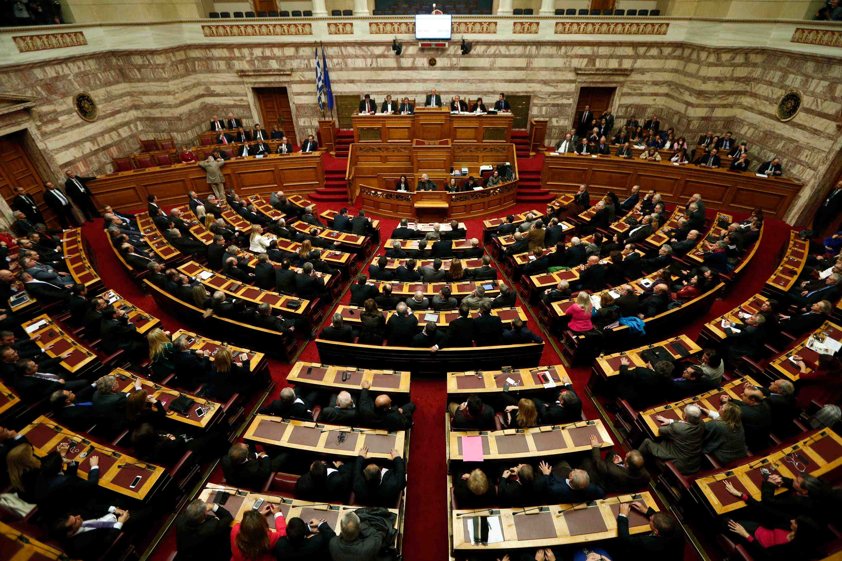 Stavros dimas ne reunit pas suffisamment de voix au 2e tour de la presidentielle grecque
