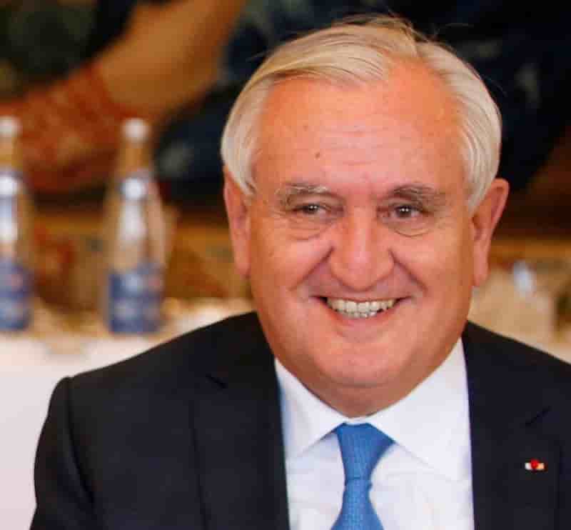 Jean-pierre raffarin juge que la primaire a l'ump n'est pas pliee