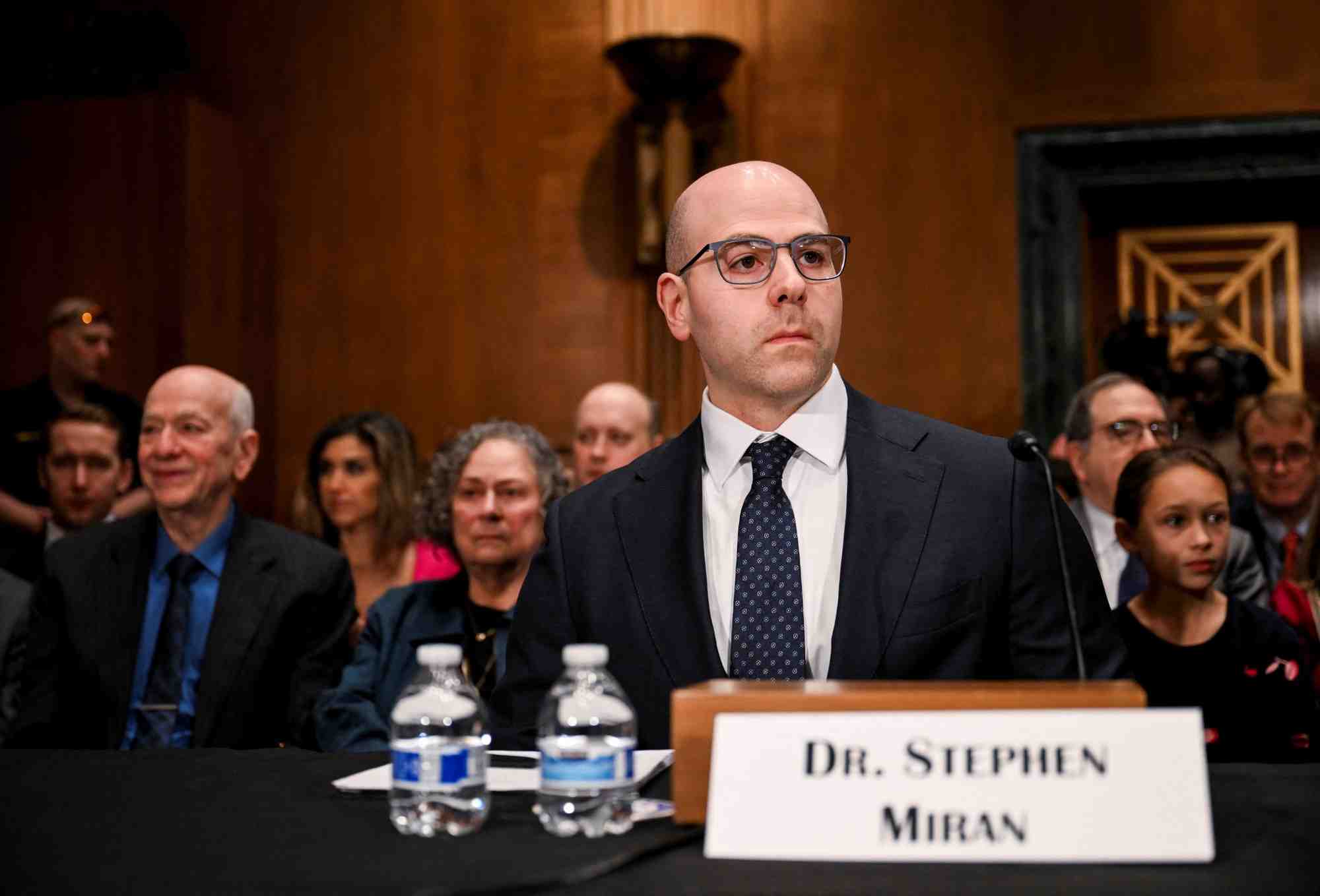 Stephen Miran, 41 ans, a été confirmé cette semaine à la tête du prestigieux Conseil des conseillers économiques (CEA) de la Maison Blanche.