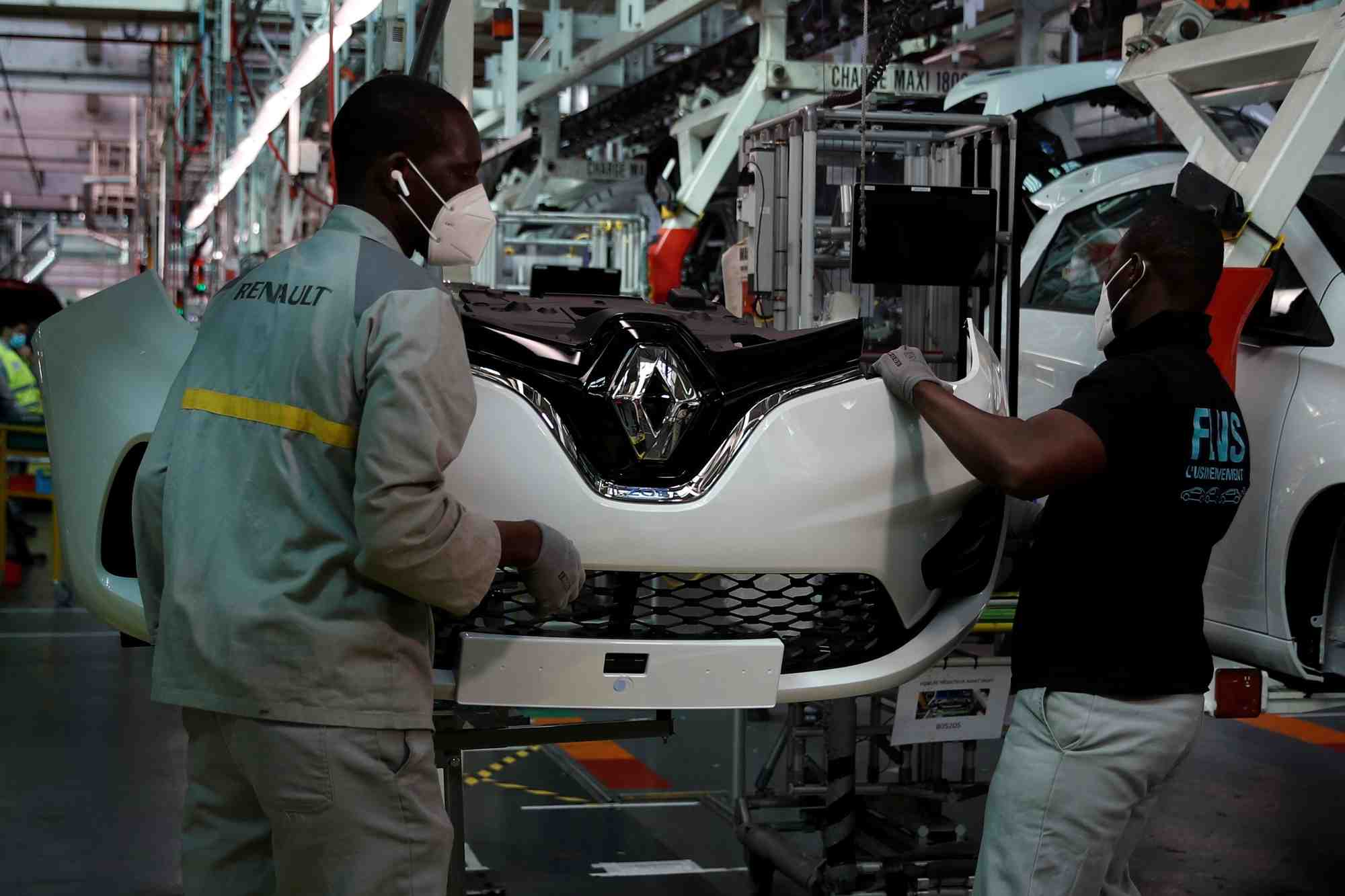 Renault va restructurer des usines en france et supprimer des emplois