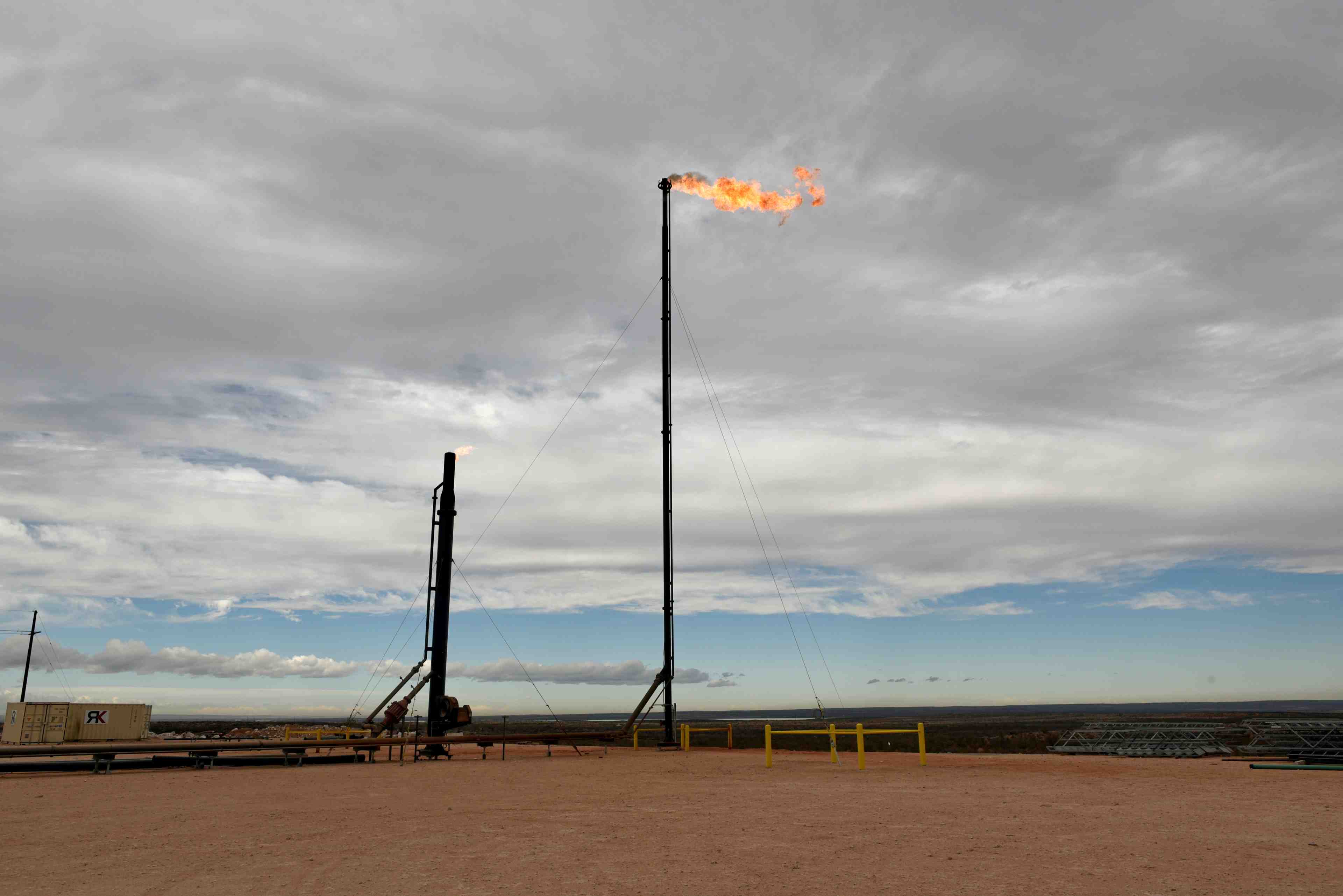 Les banques europeennes financent de nouveaux projets de petrole et gaz malgre l'alerte de l'agence internationale de l'energie